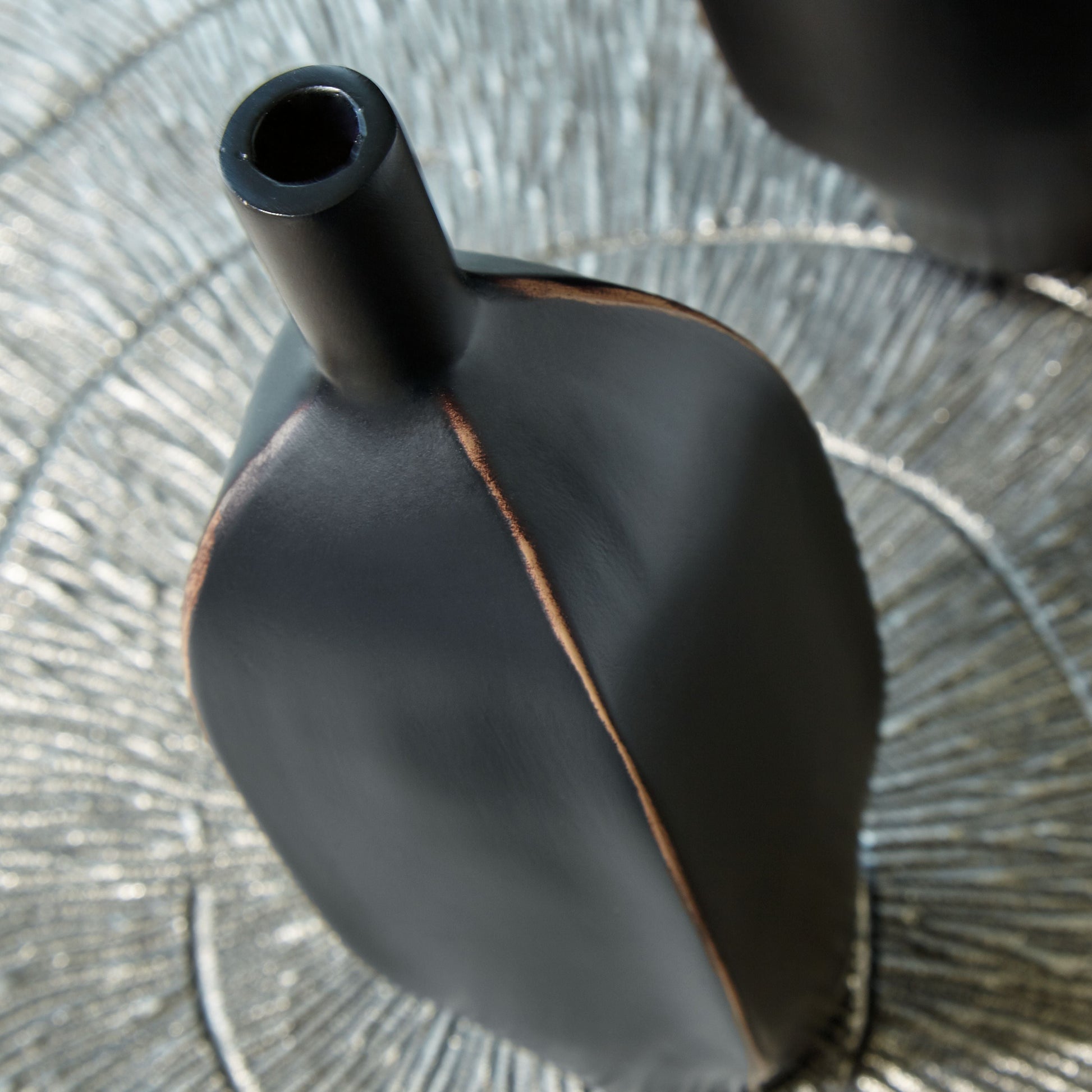 Signature Design by Ashley® Rhaveney - Vase - Small | Meri Furniture