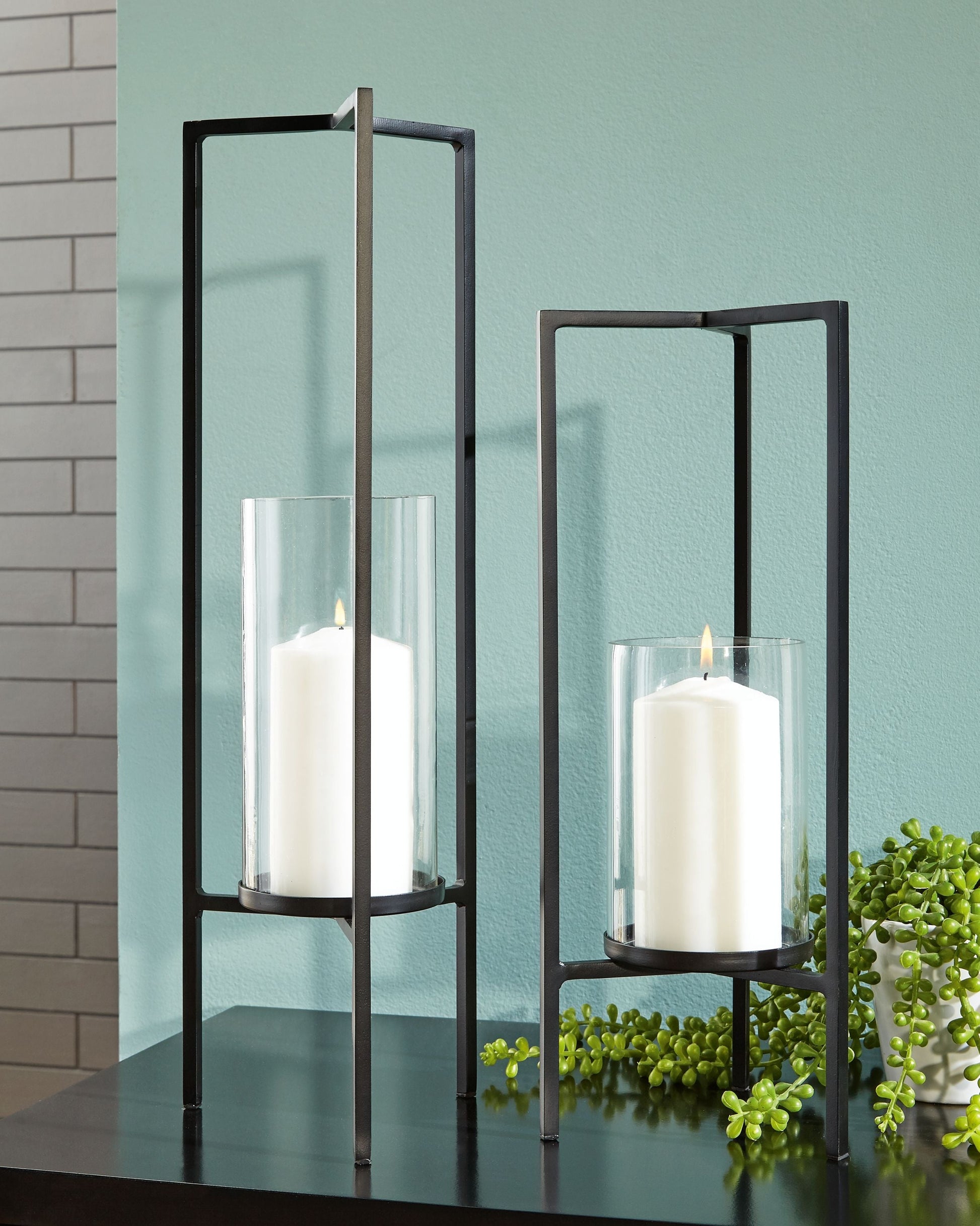 Ashley Furniture Ginette - Black - Candle Holder Set (Set of 2) | Meri Furniture