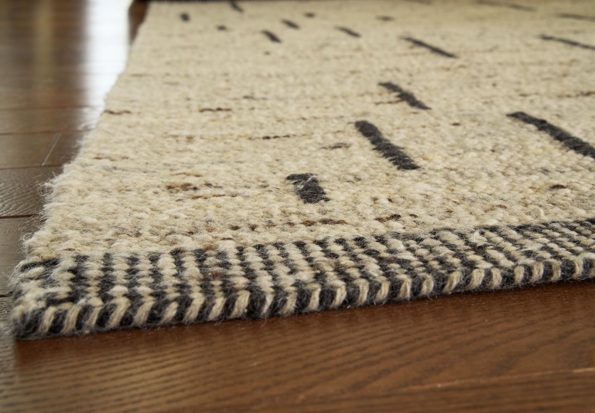 Signature Design by Ashley® Mortis - Area Rug | Meri Furniture