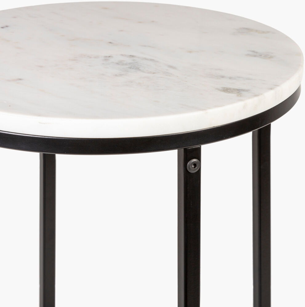 Aryaa End Table