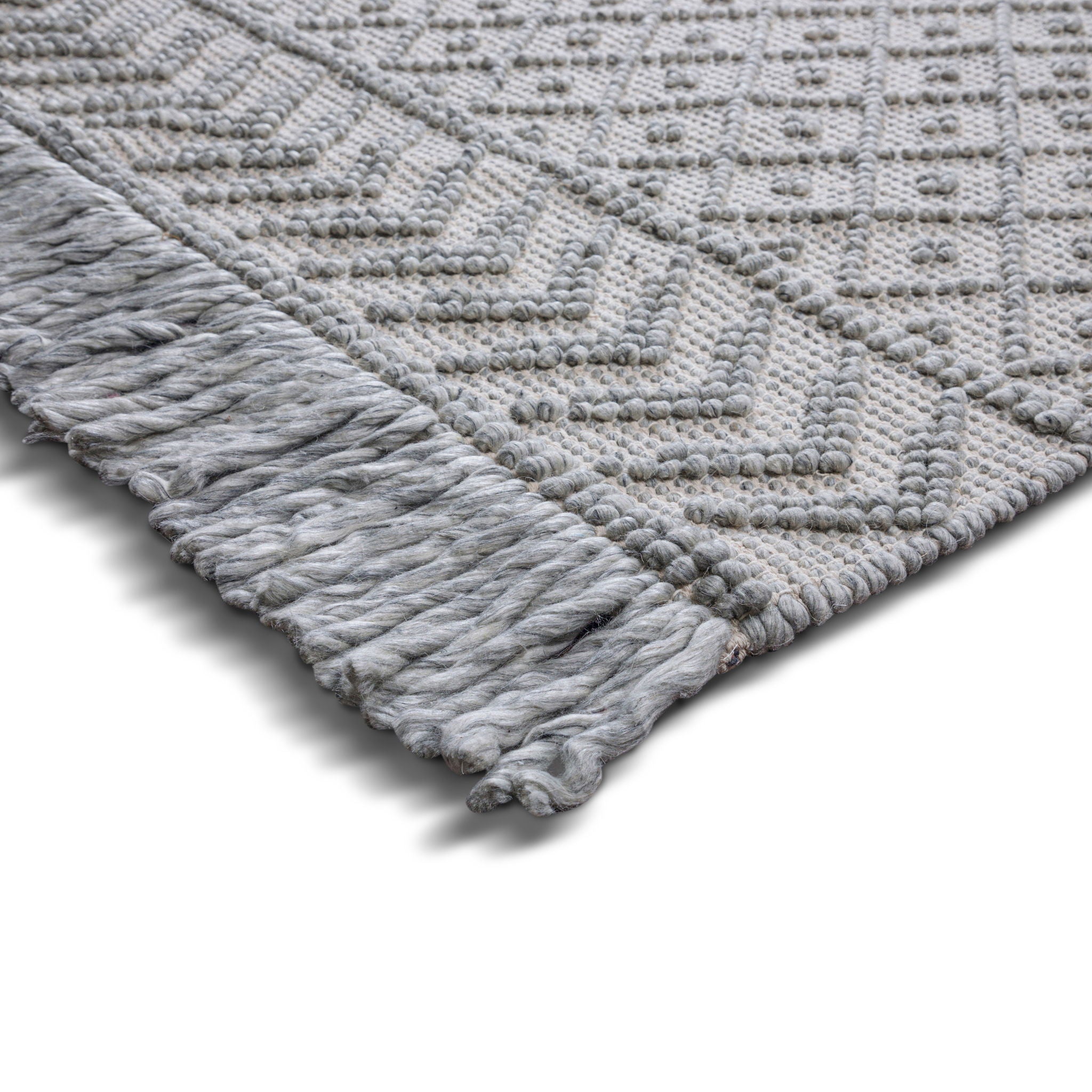 Millow - 8' X 10' Area Rug - Silver