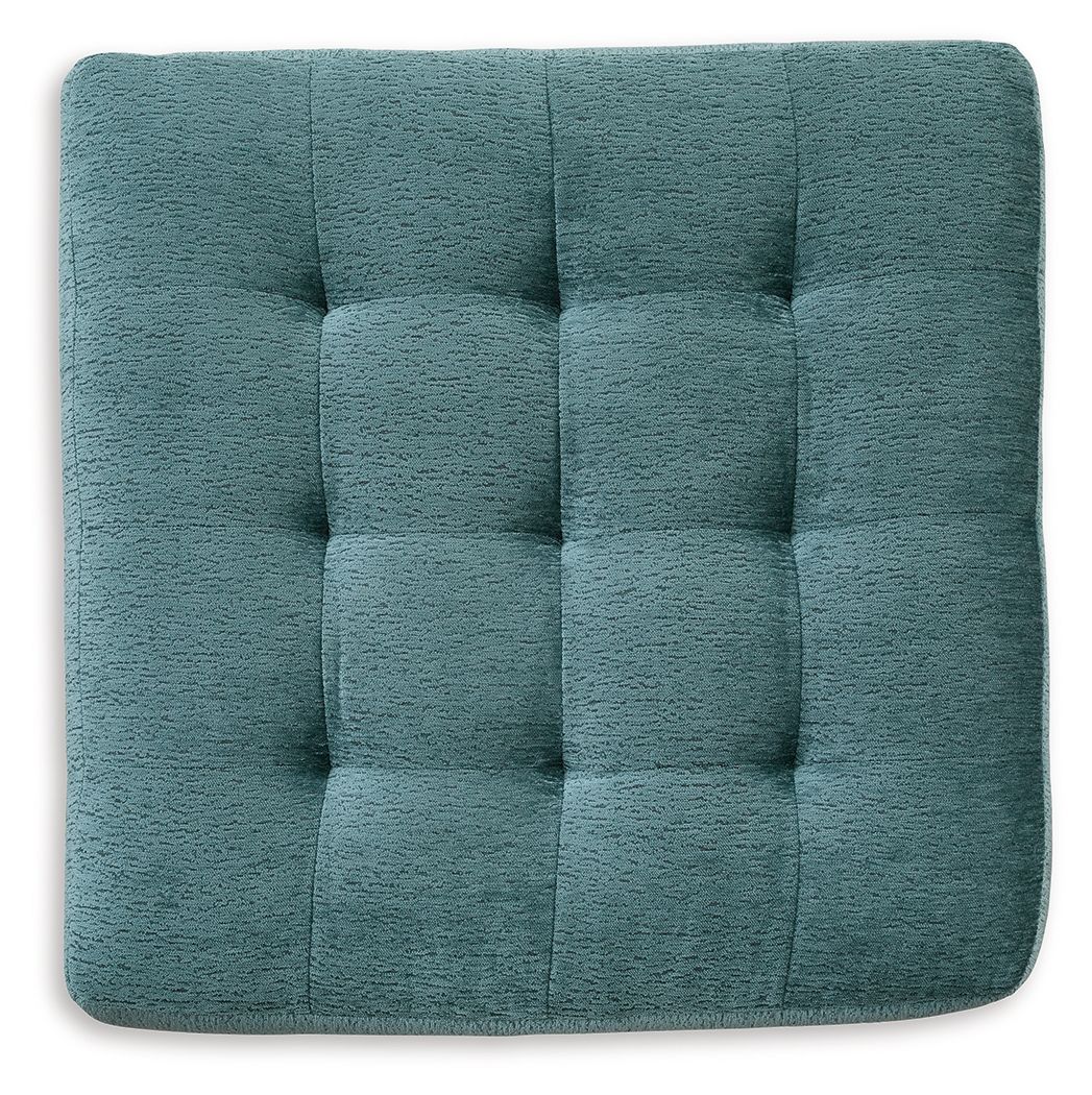 Ashley® Laylabrook - Oversized Accent Ottoman | Meri Furniture