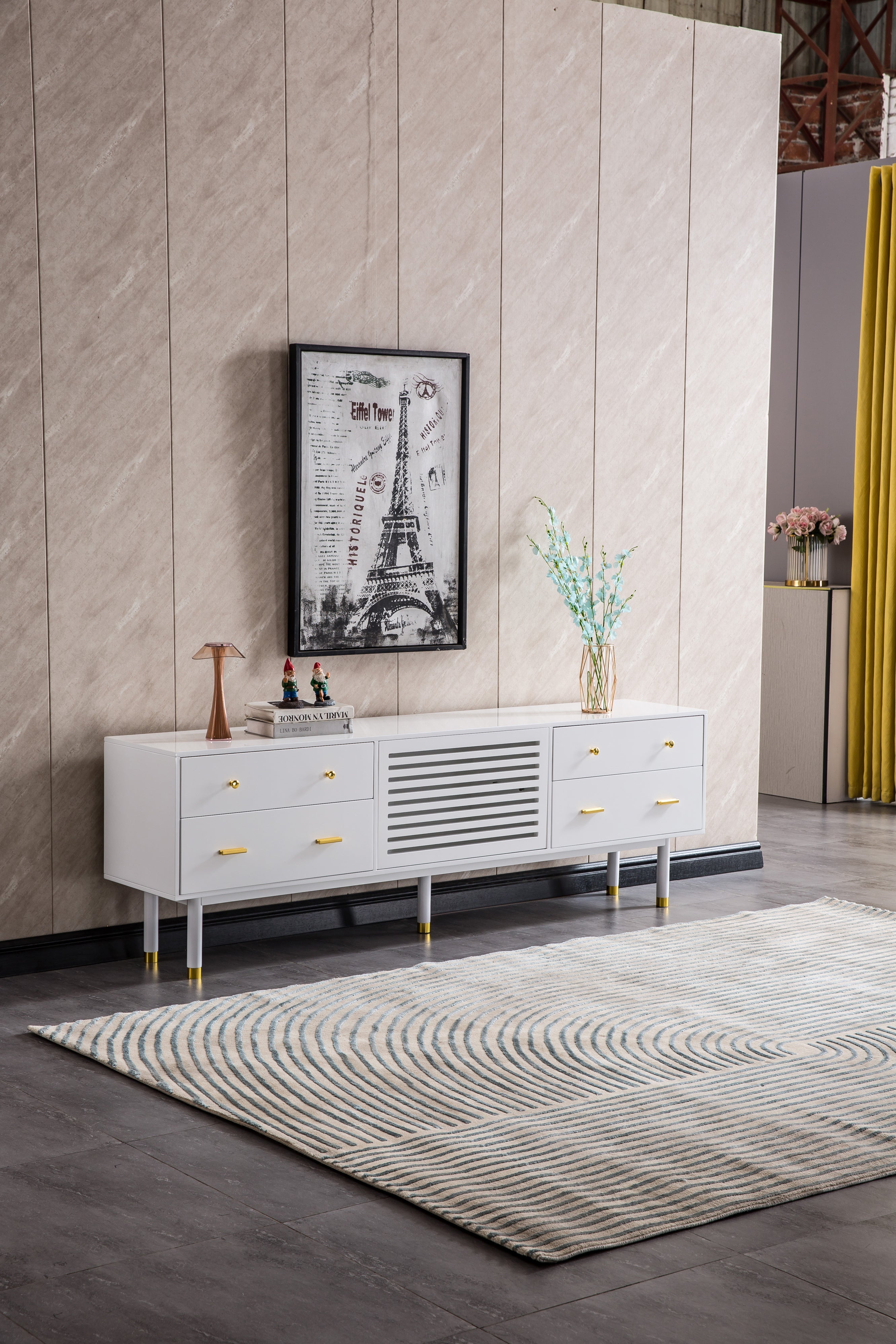 Modern White Lacquer TV Stand with Wooden Legs