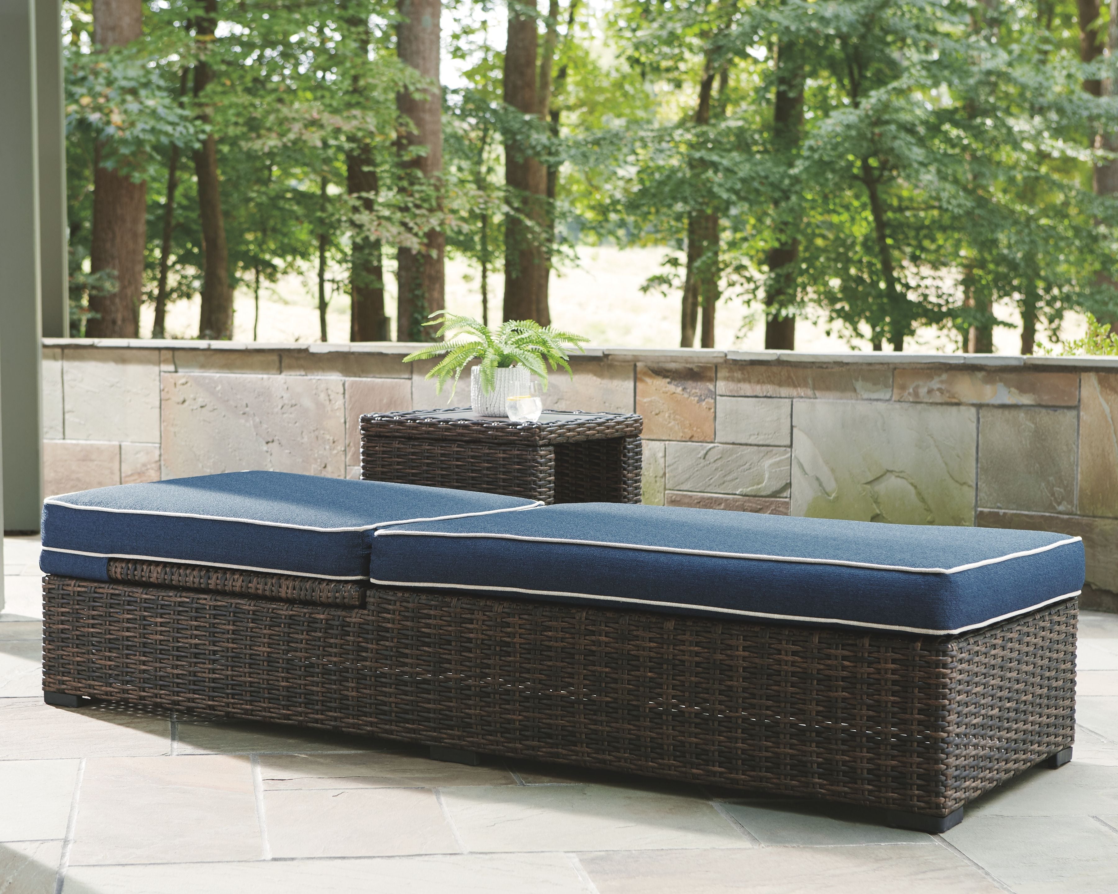 Ashley Furniture Grasson - Brown / Blue - Chaise Lounge With Cushion | Meri Furniture