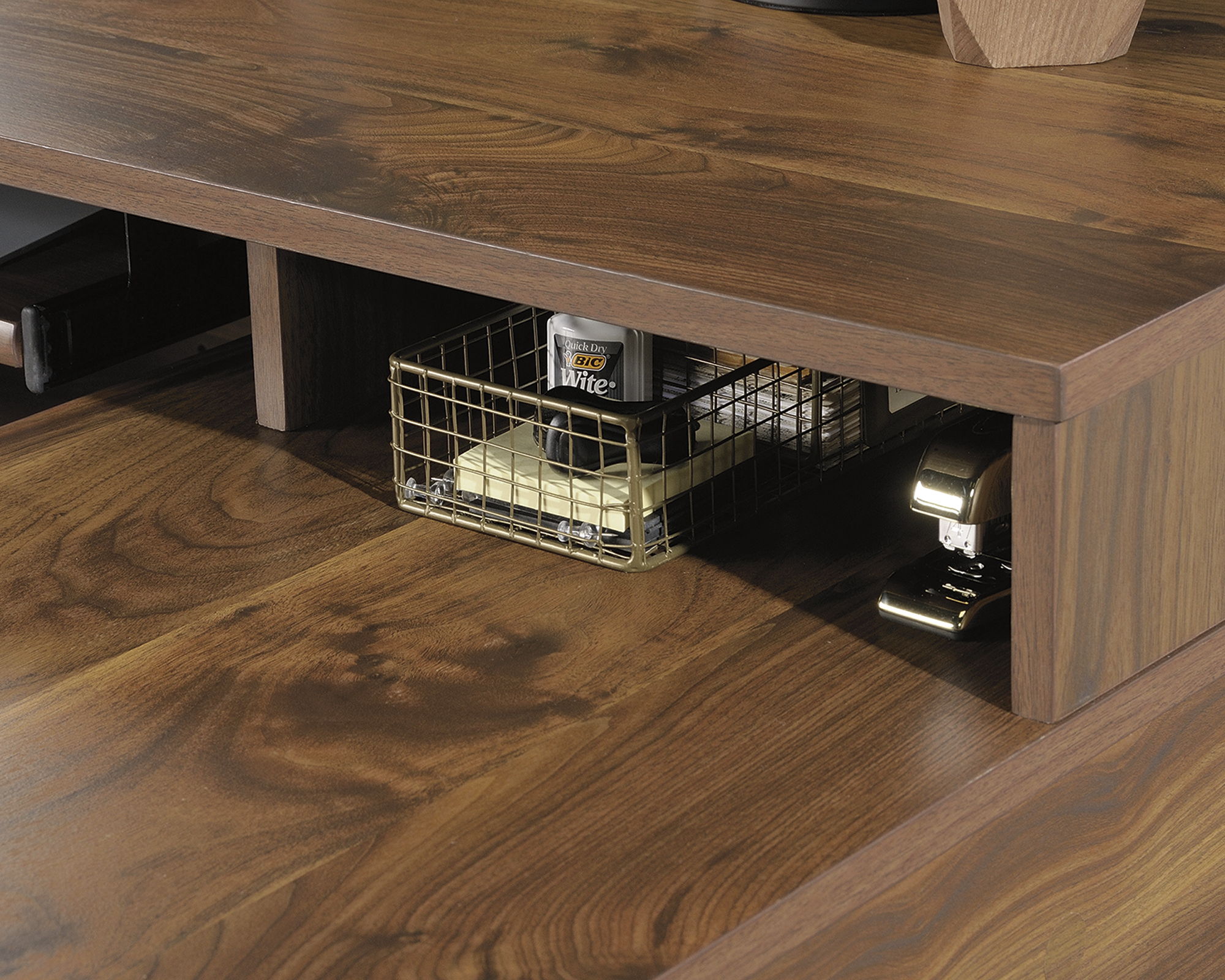 L-Shaped Desk in Grand Walnut