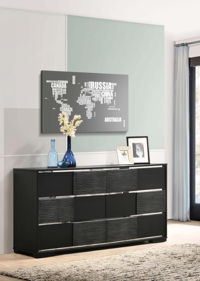 Blacktoft - 6-Drawer Dresser - Black