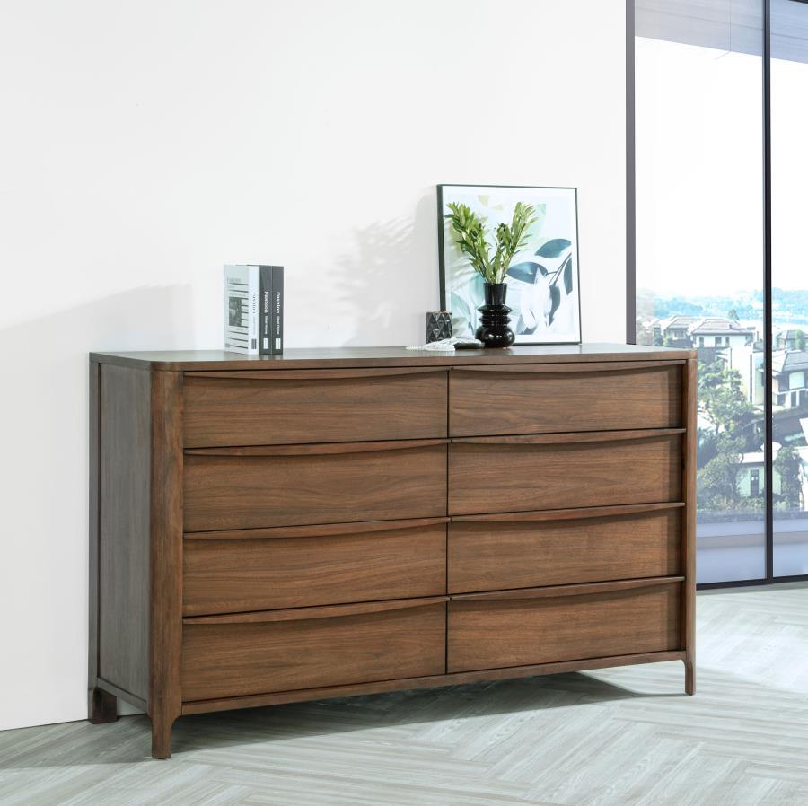 Maderia - 8-Drawer Dresser
