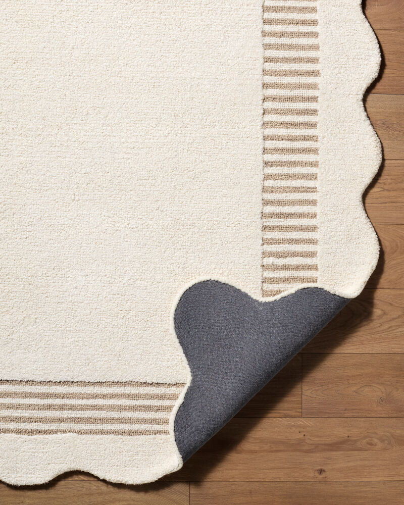 Scalloped Handmade Rug