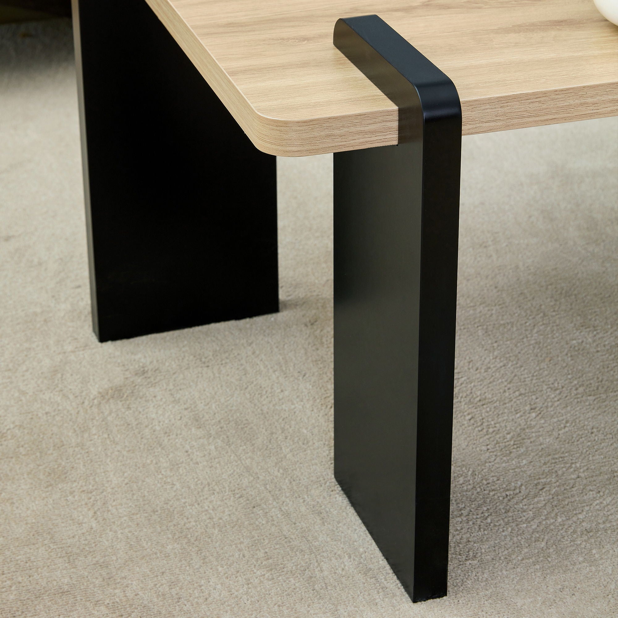 High Quality Coffee Table For Modern Minimalist Living Rooms