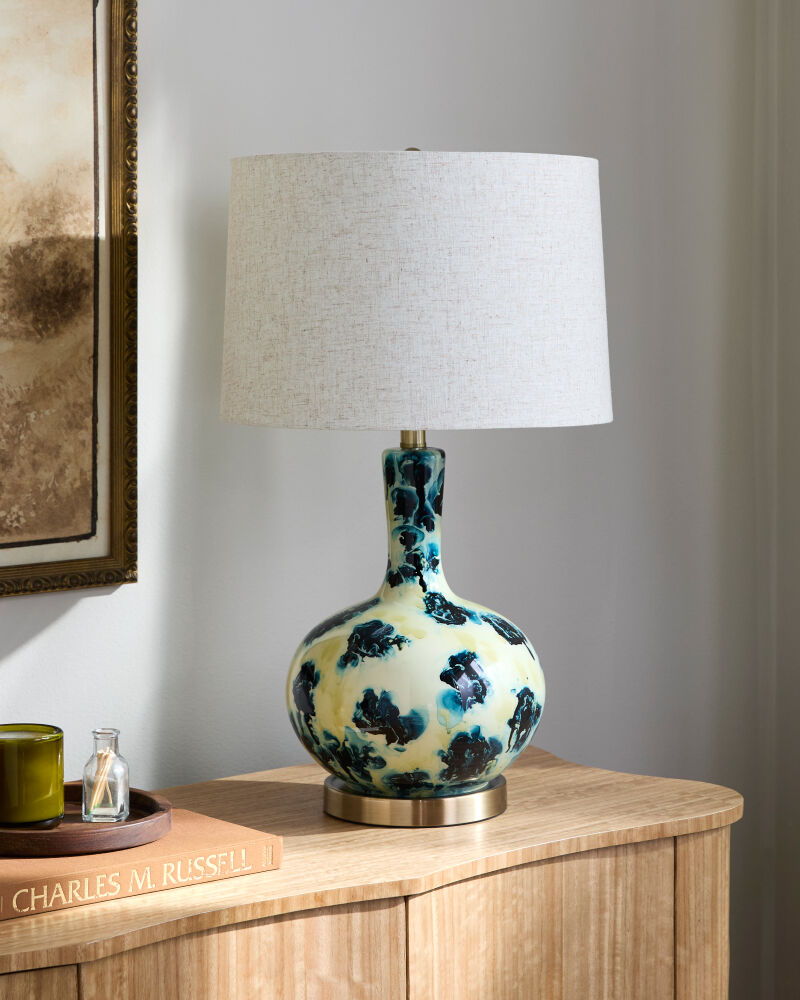 Snicarte Accent Table Lamp