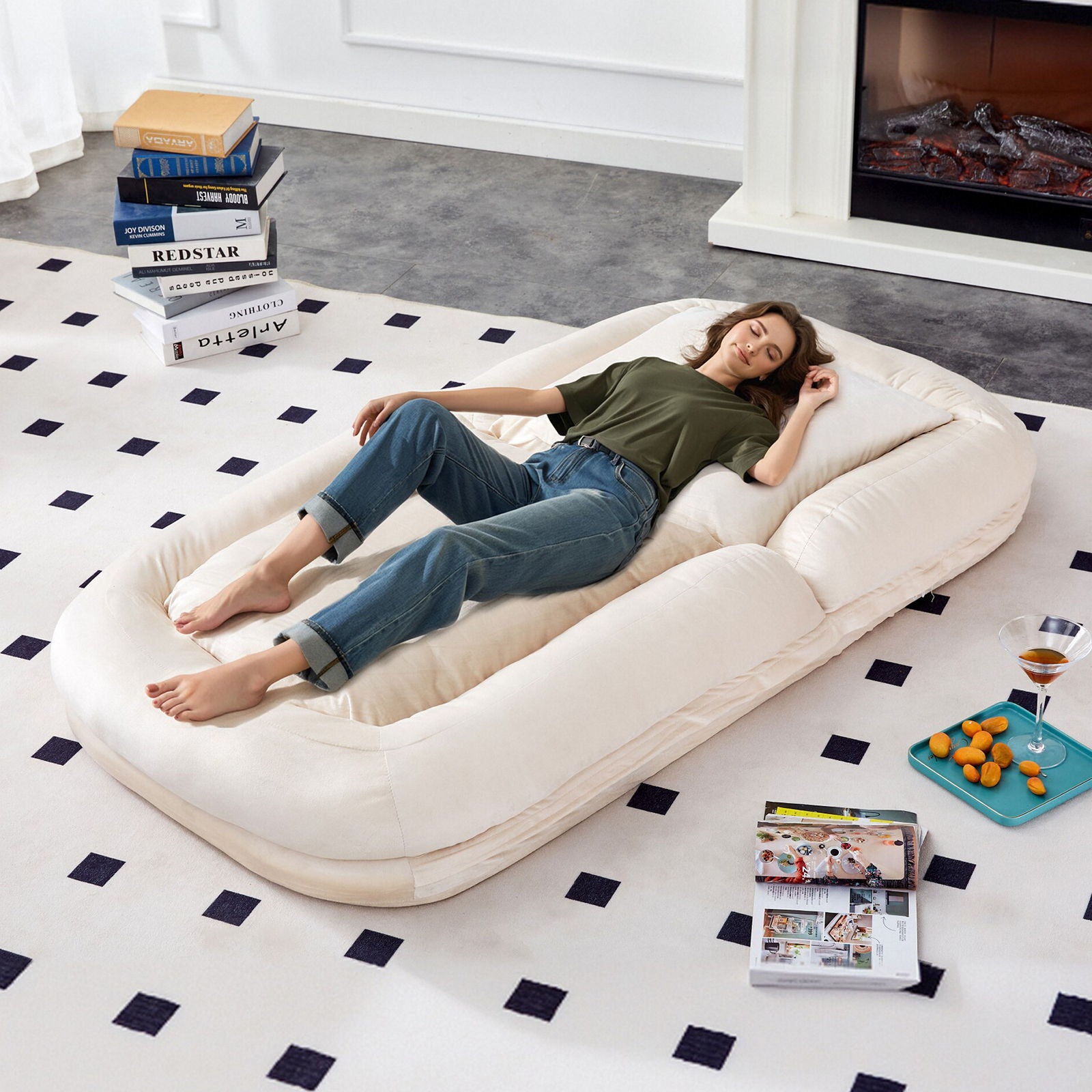 Contemporary Folding Sofa Chair With 5 Adjustable Positions For Gaming, Meditation, And Relaxation