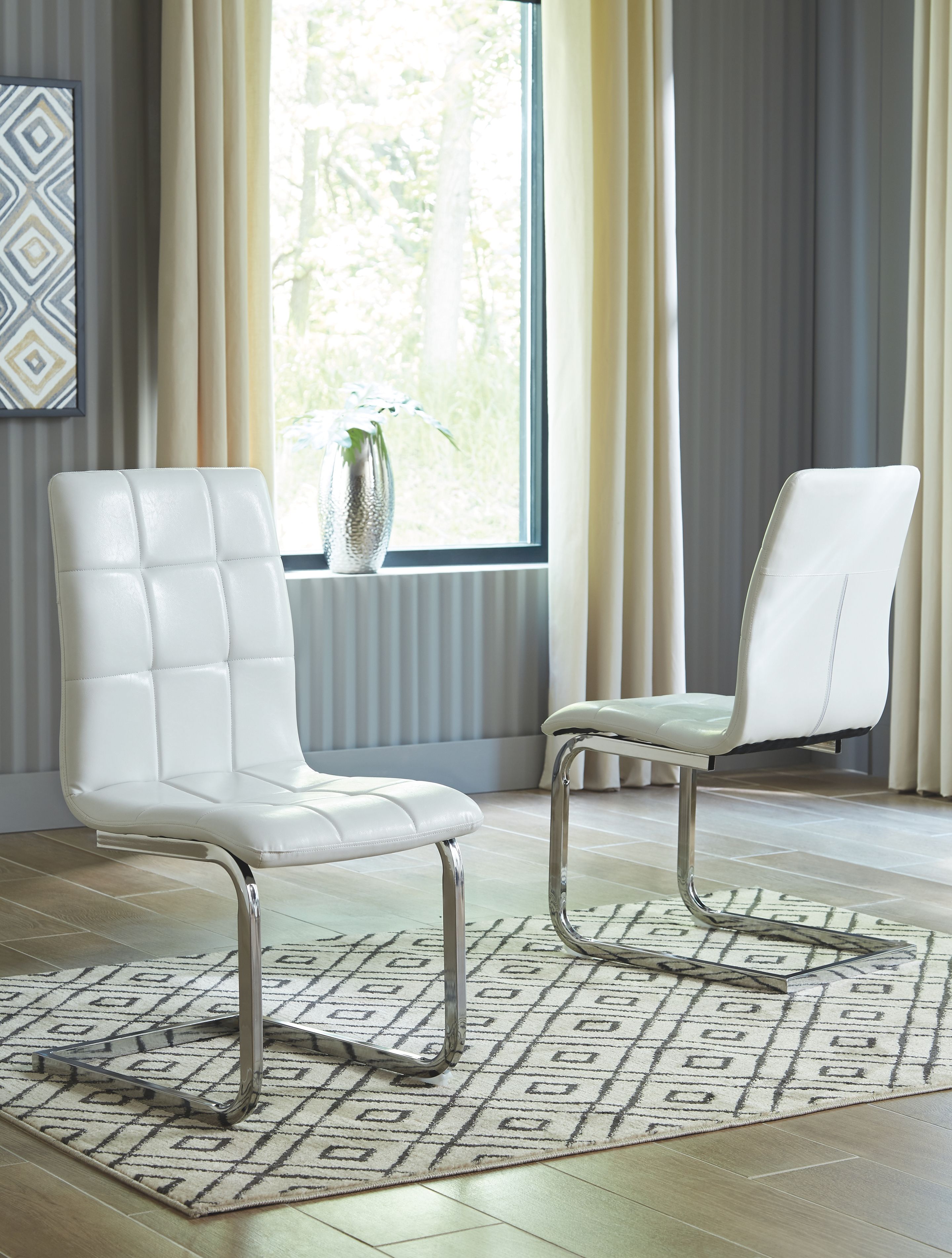 Signature Design by Ashley® Madanere - Dining Side Chair | Meri Furniture