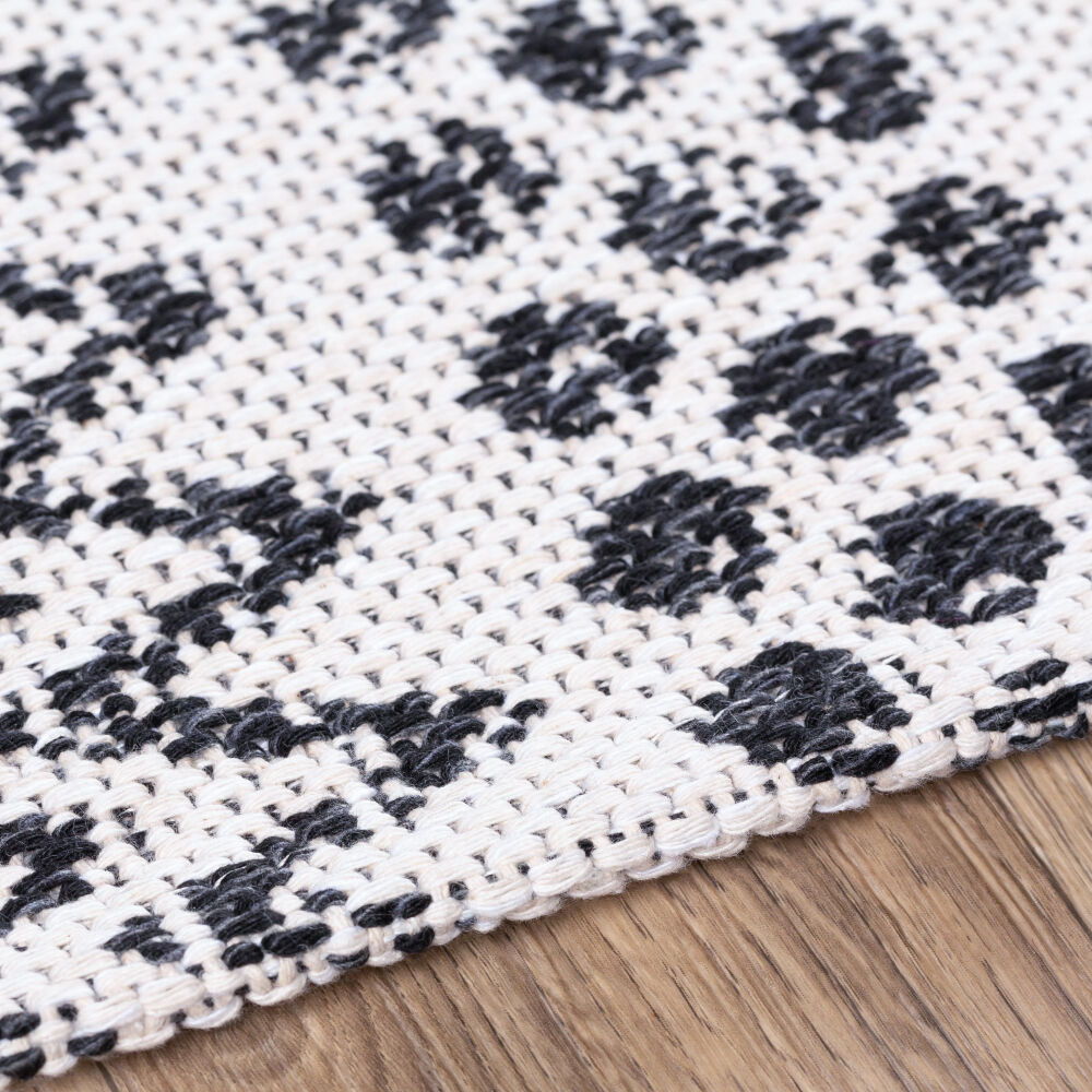 La Casa Machine Woven Rug