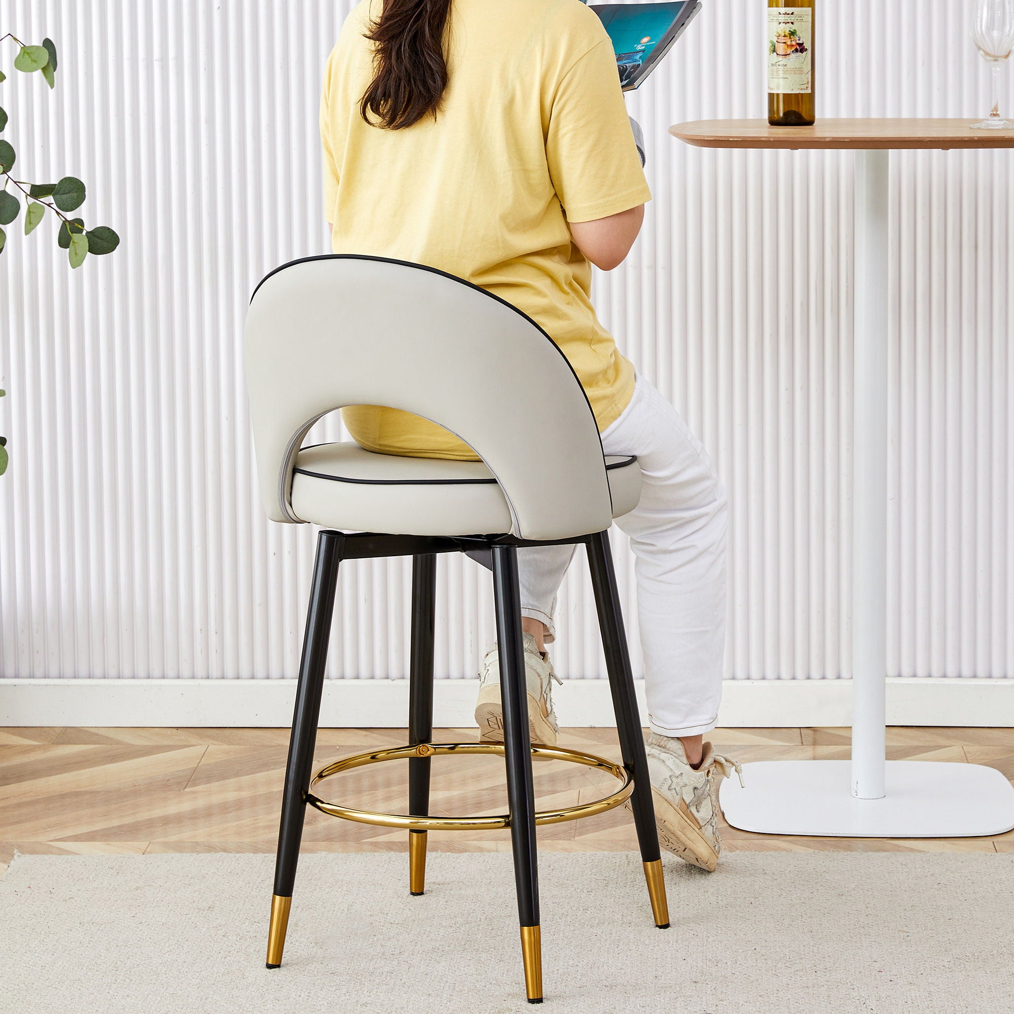 Modern Upholstered 360° Rotatable Bar Chair With Metal Legs For Dining Room (Set of 2)