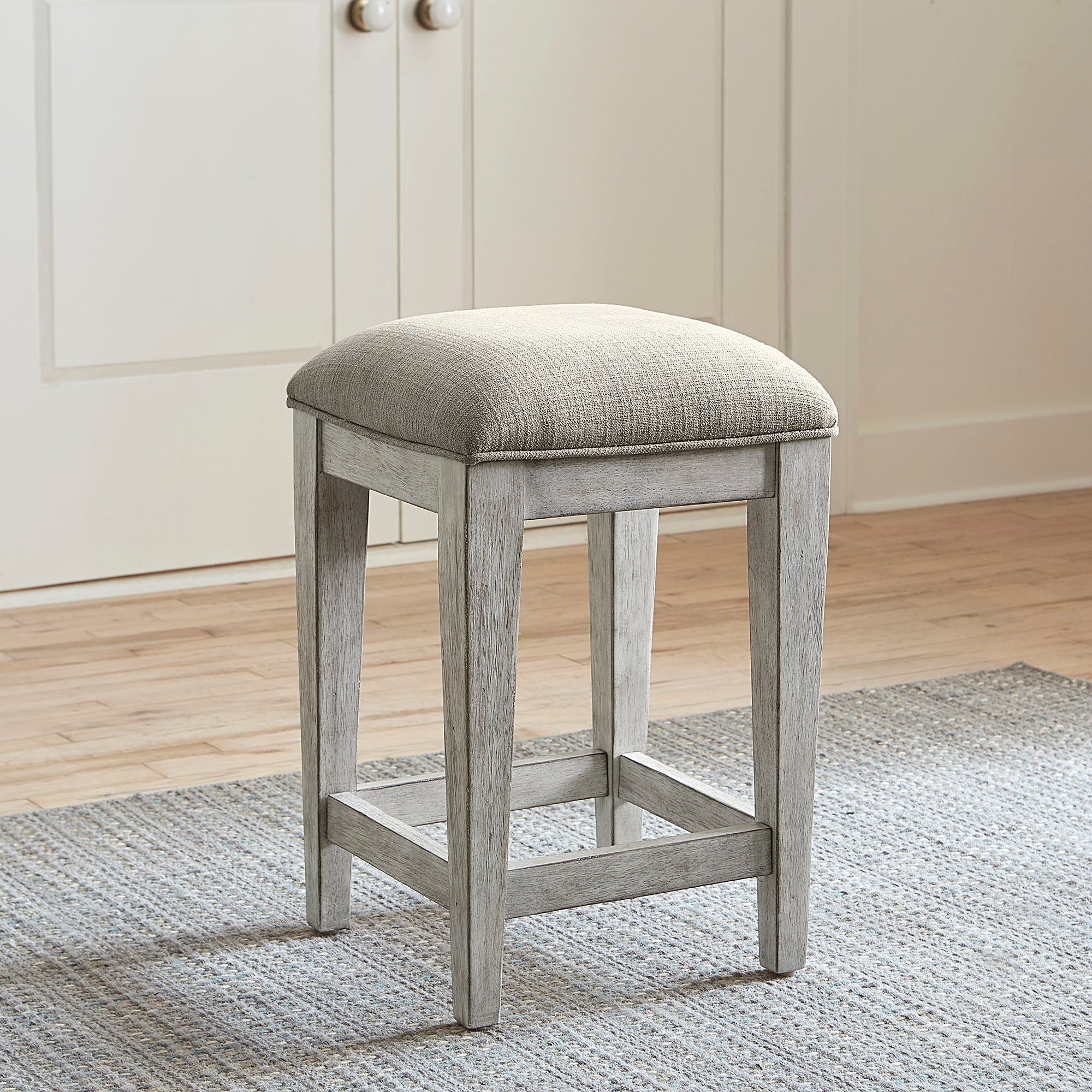 Liberty Furniture Heartland - Upholstered Console Stool - White | Meri Furniture