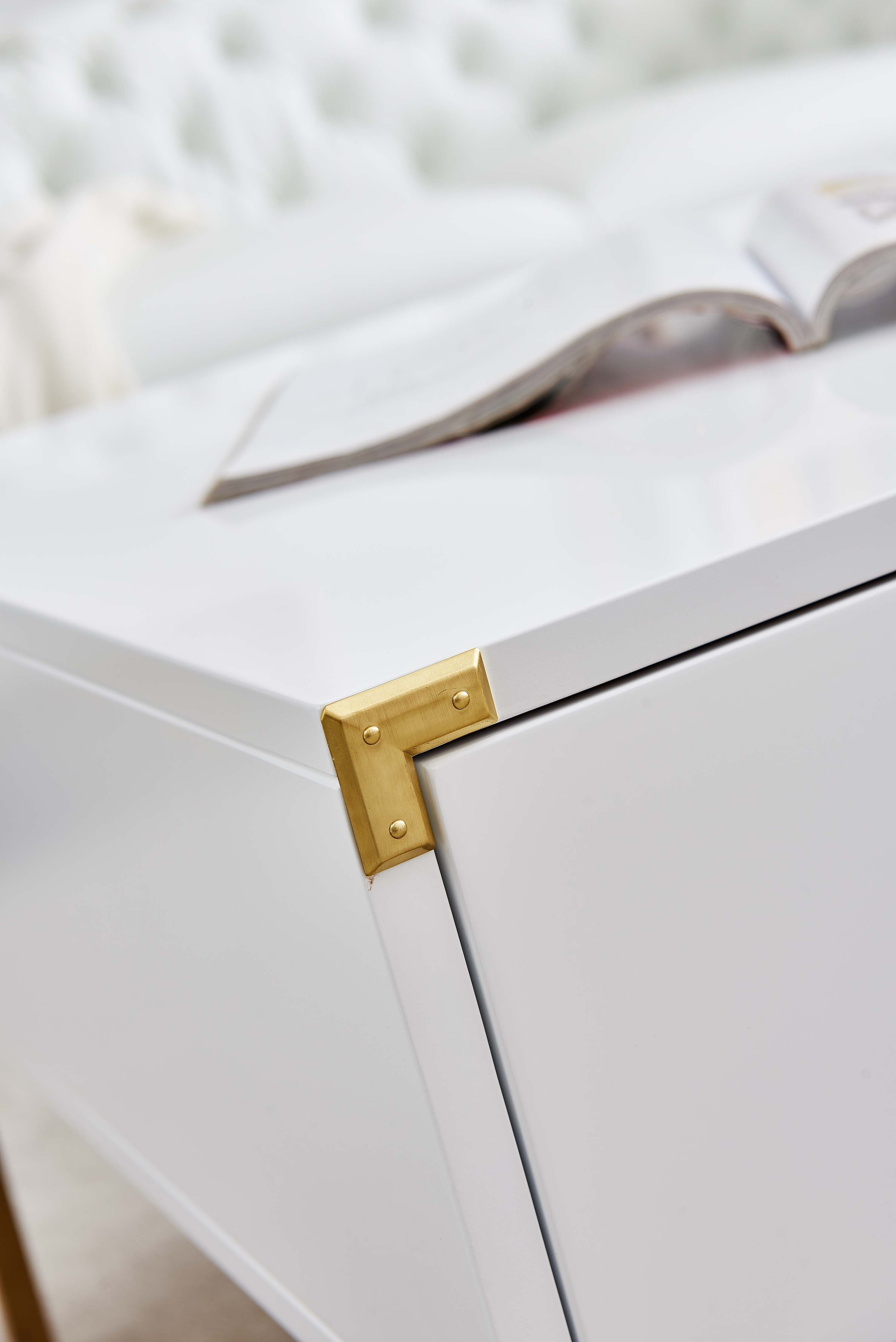 Elegant White Coffee Table