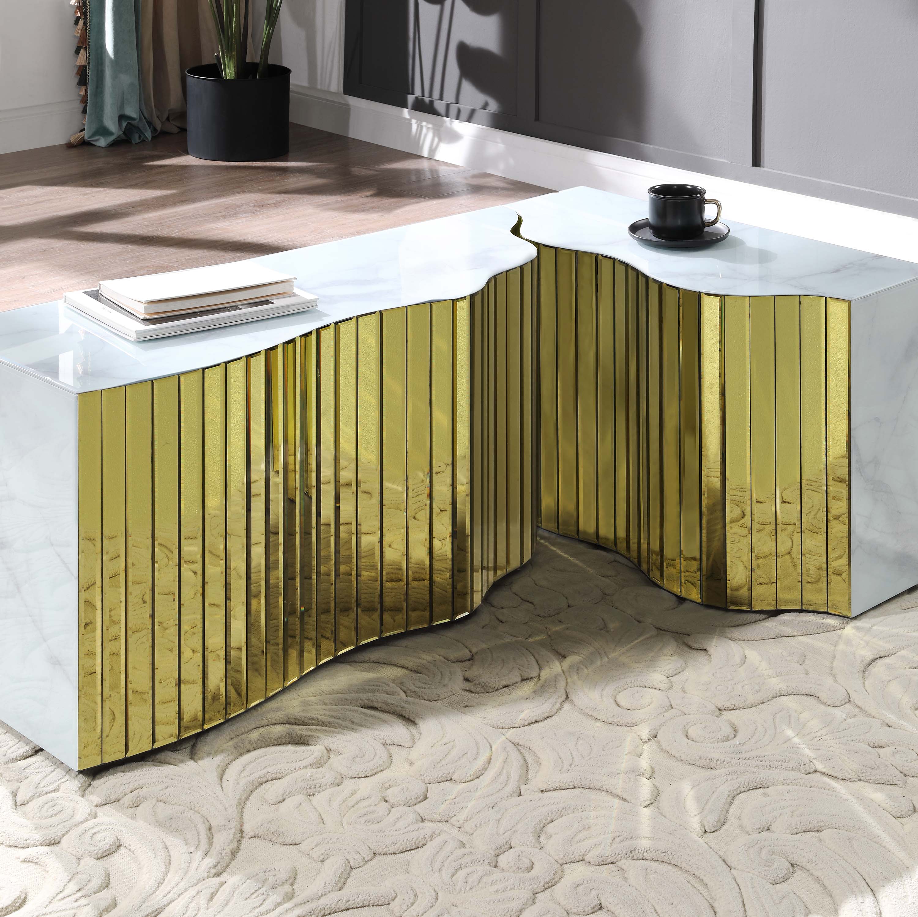 Elegant Marble-Print Coffee Table