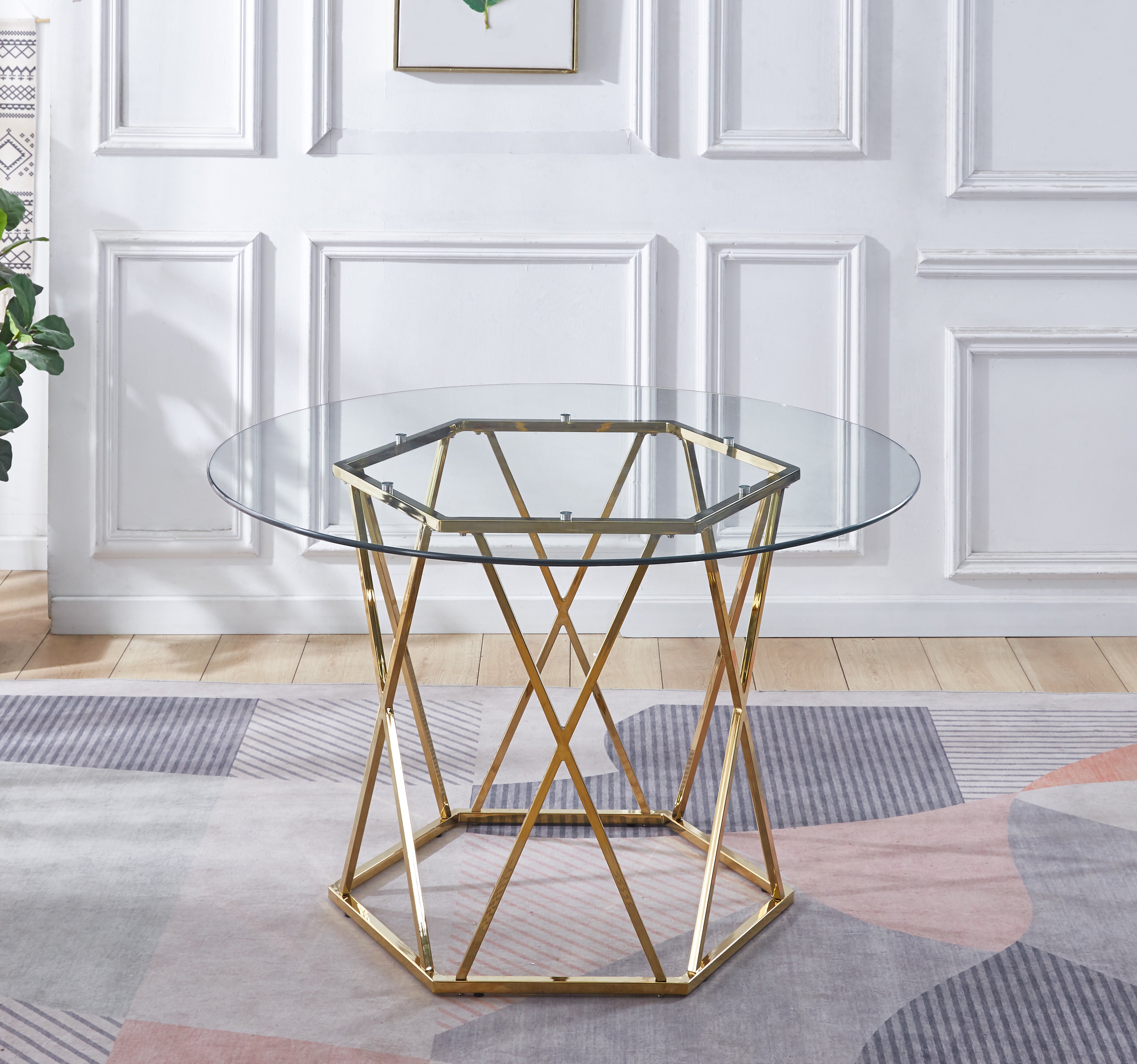 Elegant Round Dining Table