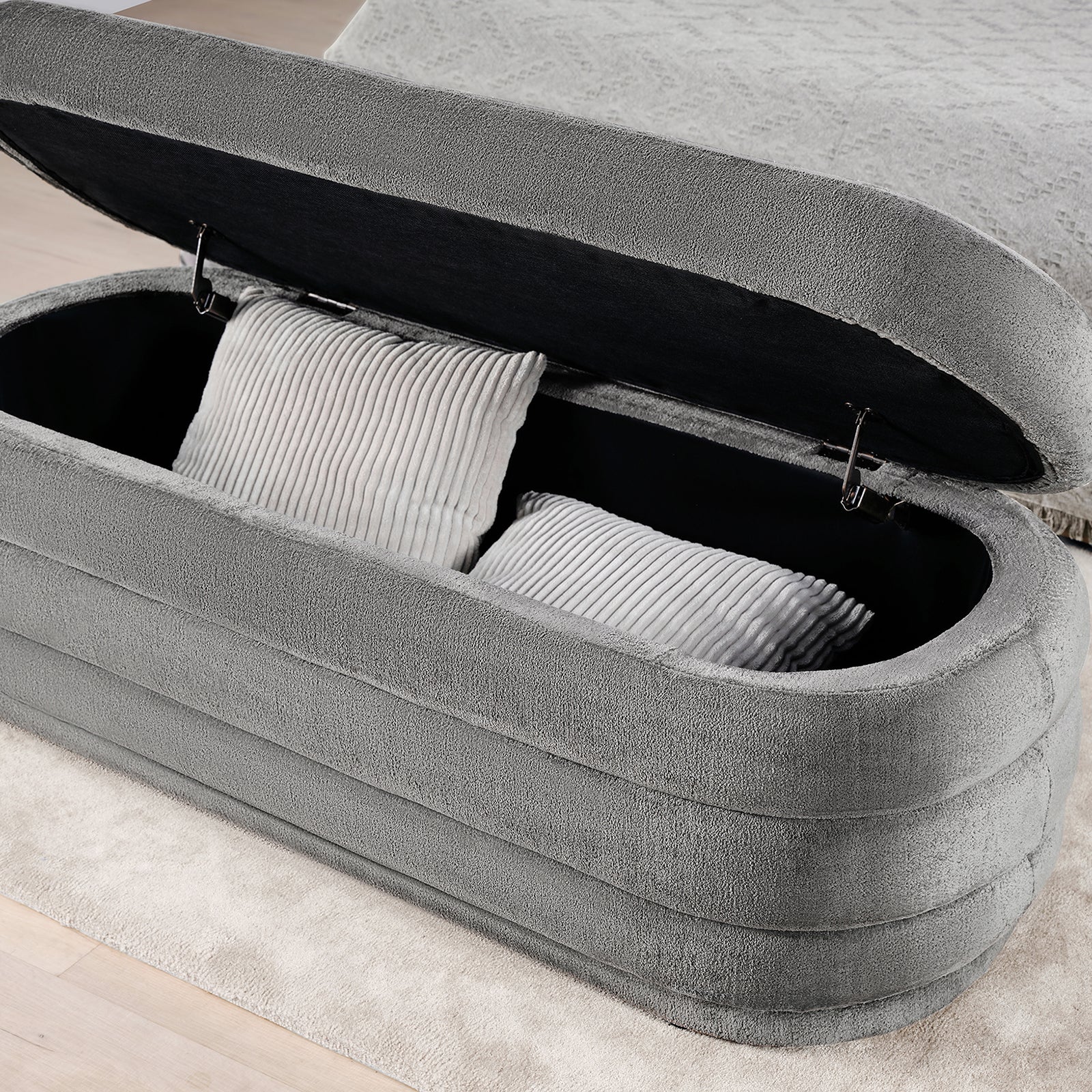Fabric Storage Bench with Plastic Legs