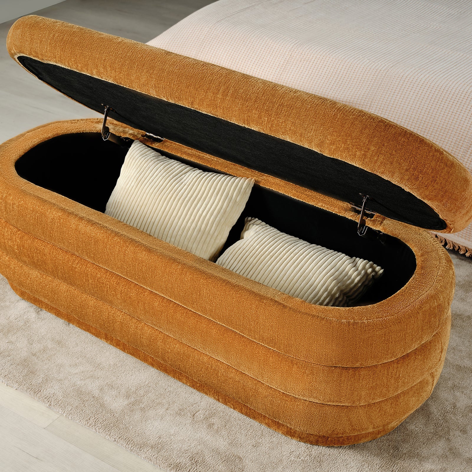 Fabric Storage Bench with Plastic Legs