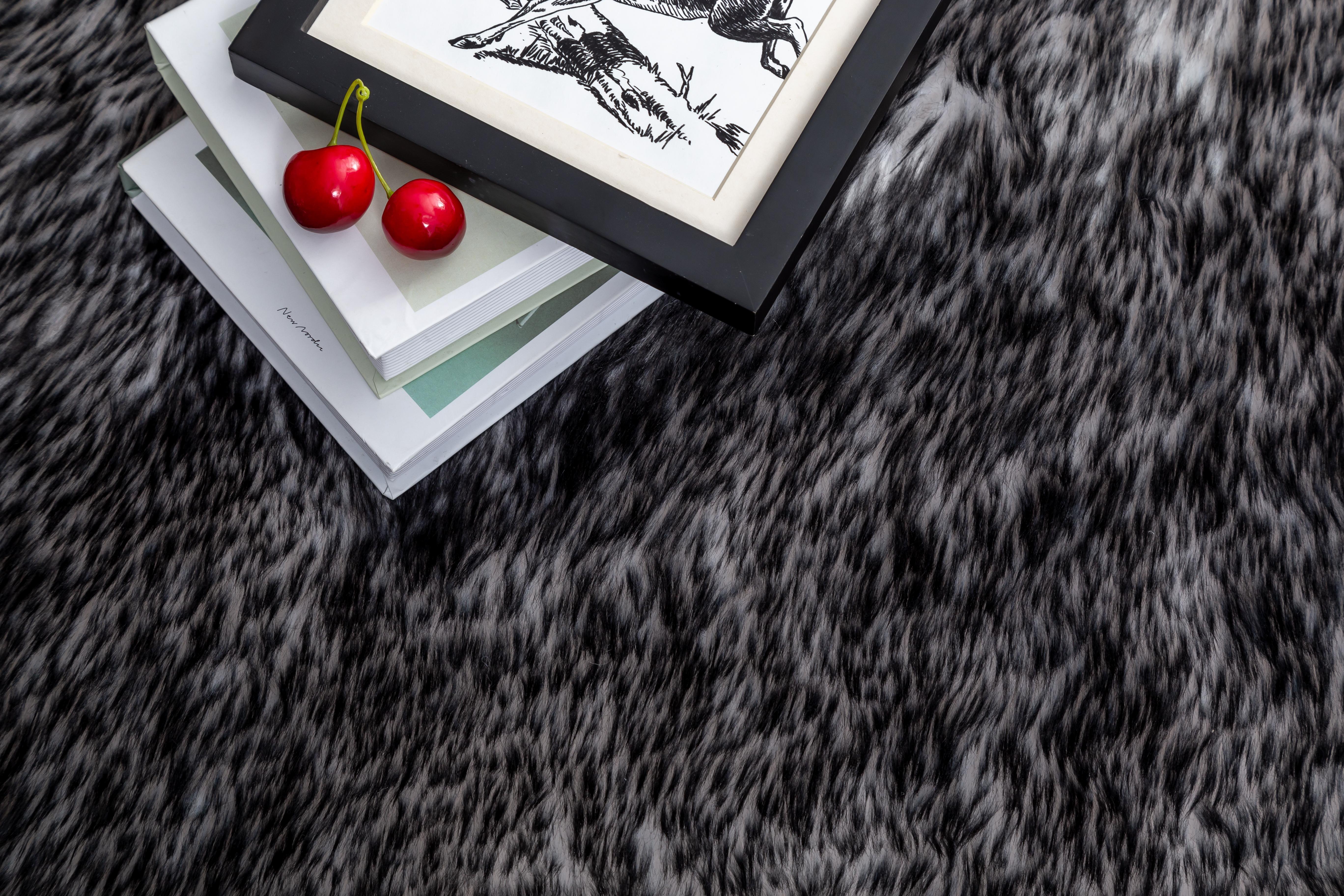 MDA Furniture FLOKATI SHAG Area Rug - 5' x 7' - FA0457 | Meri Furniture