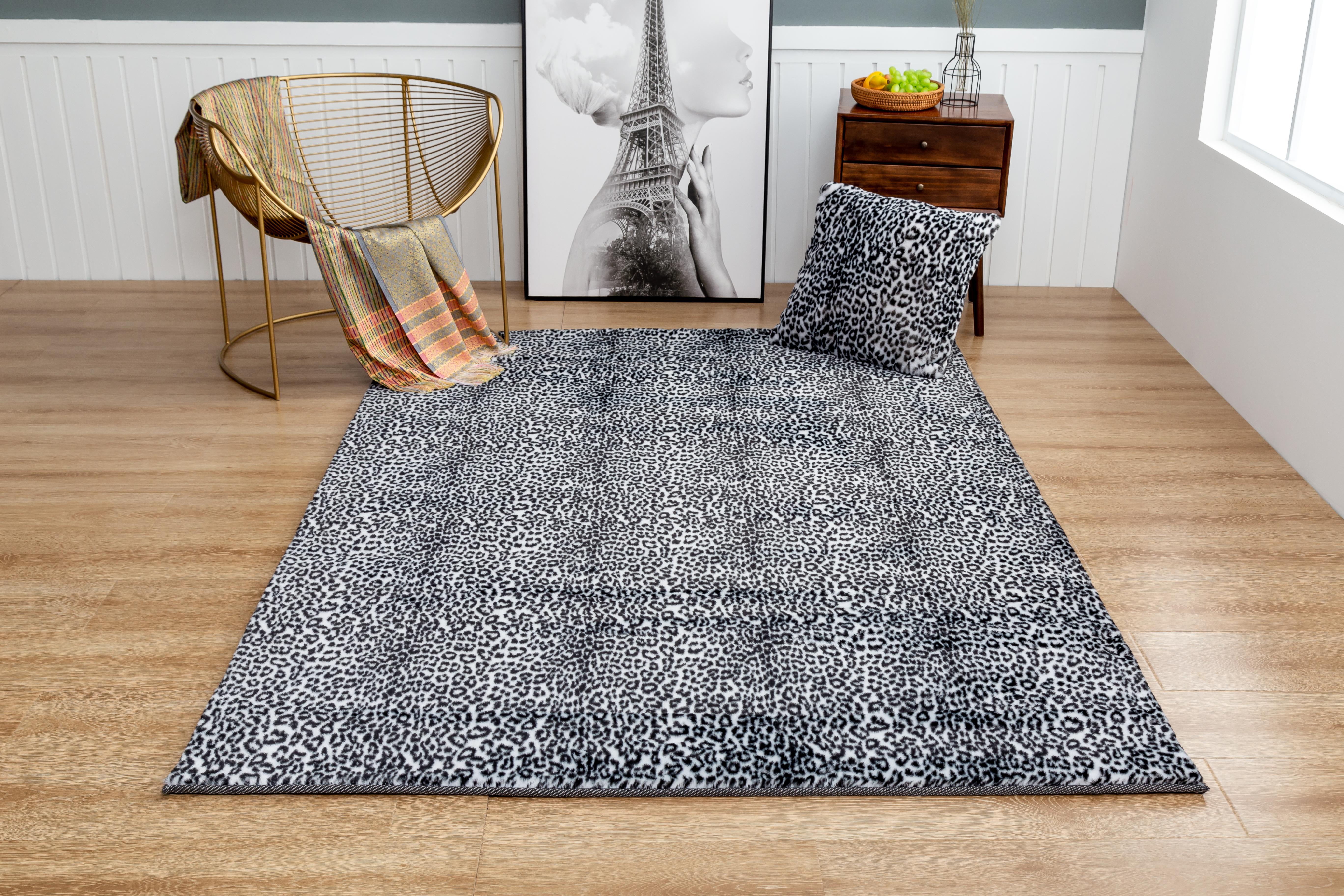 MDA Furniture FAUX Area Rug - 5' x 7' - FU0457 | Meri Furniture