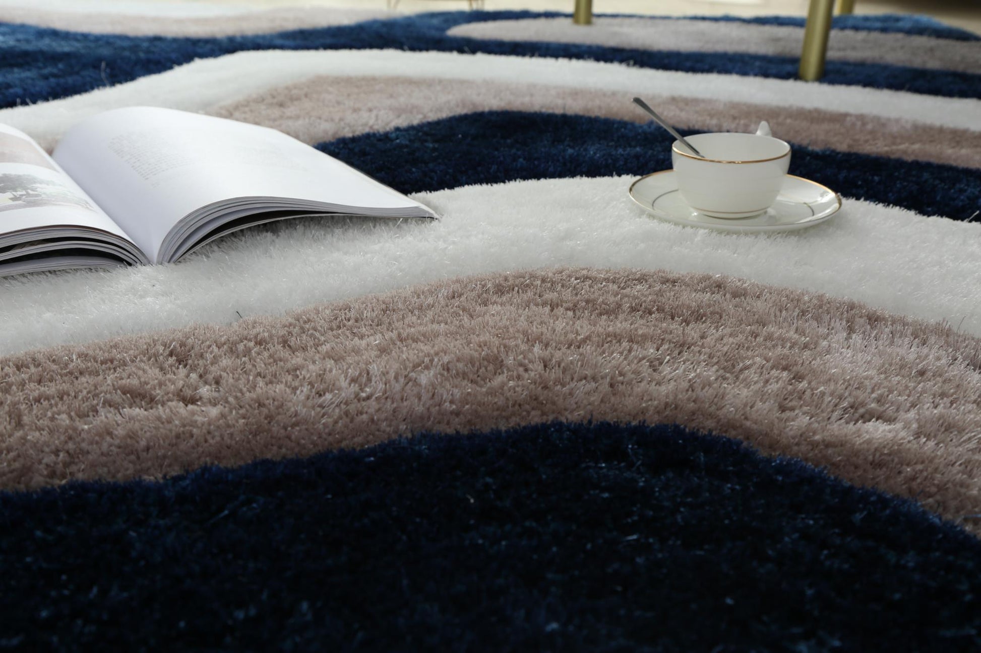 MDA Furniture MATEOS SHAG Area Rug - 3'5'' x 5'5'' - MS1246 | Meri Furniture