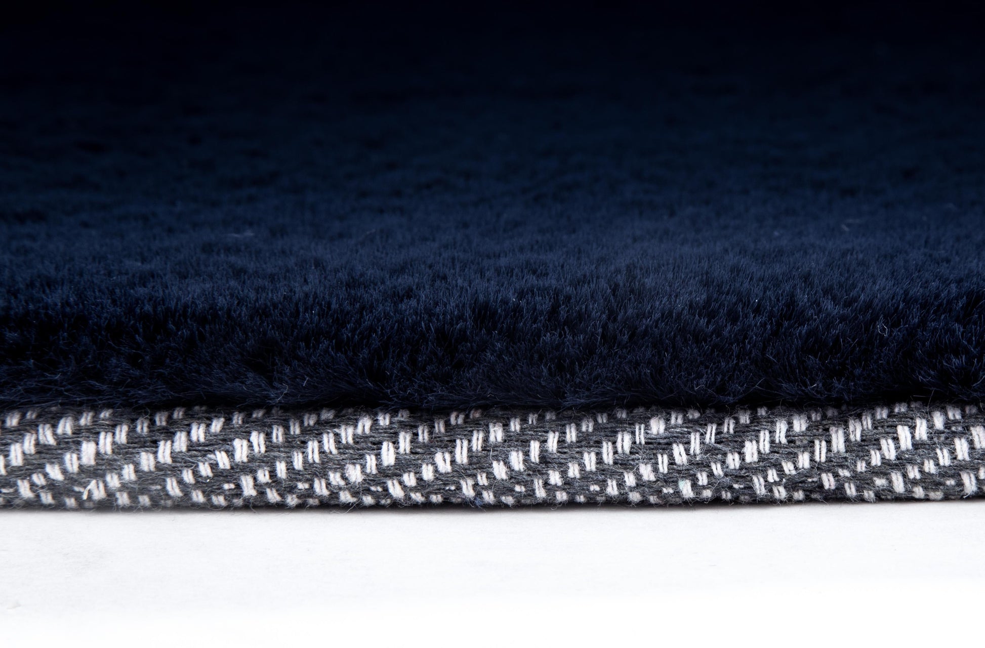 MDA Furniture RABBIT Area Rug - 5' x 7' - RB1357 | Meri Furniture