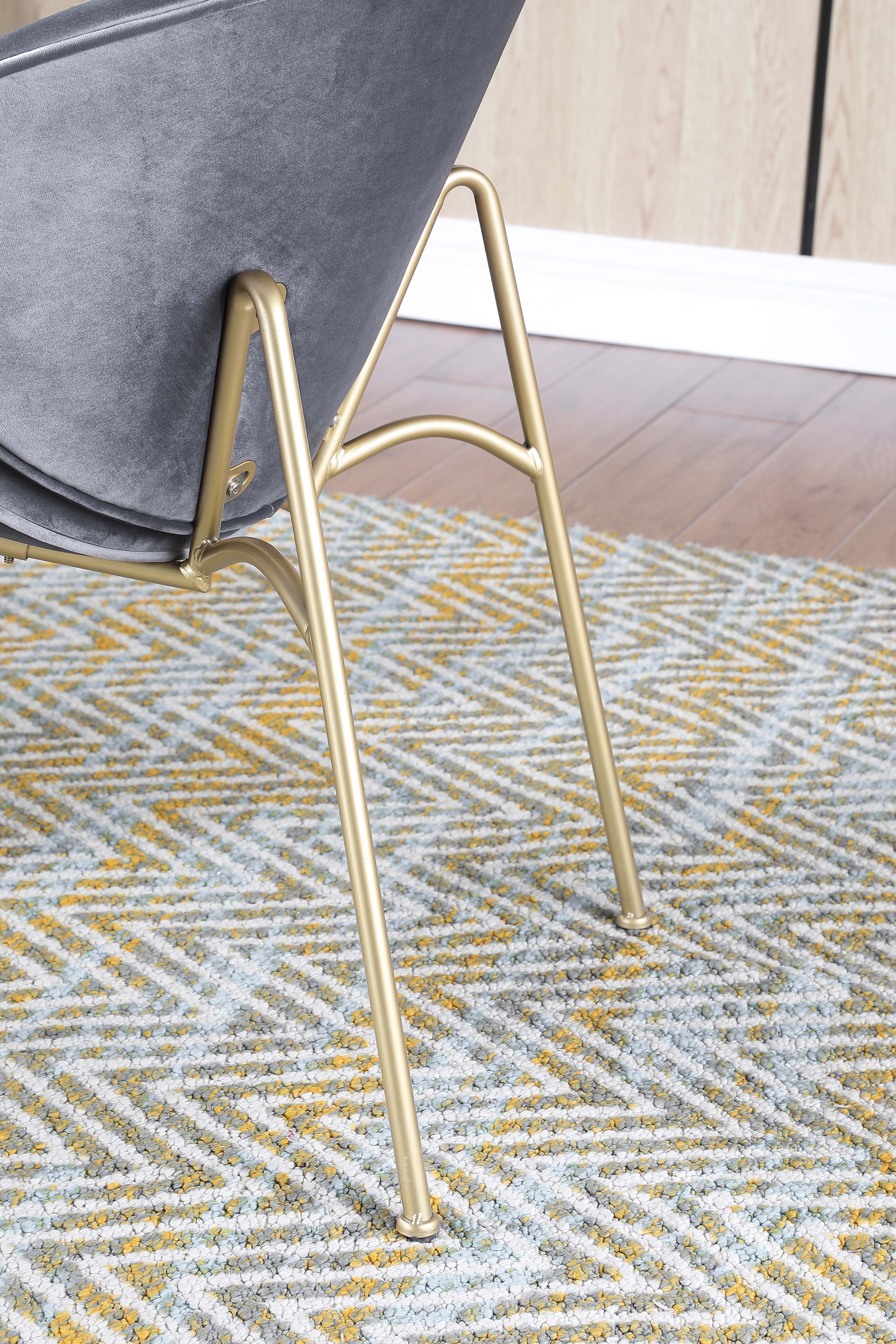 Set of 2 Velvet Barrel Chairs with Gold Metal Legs