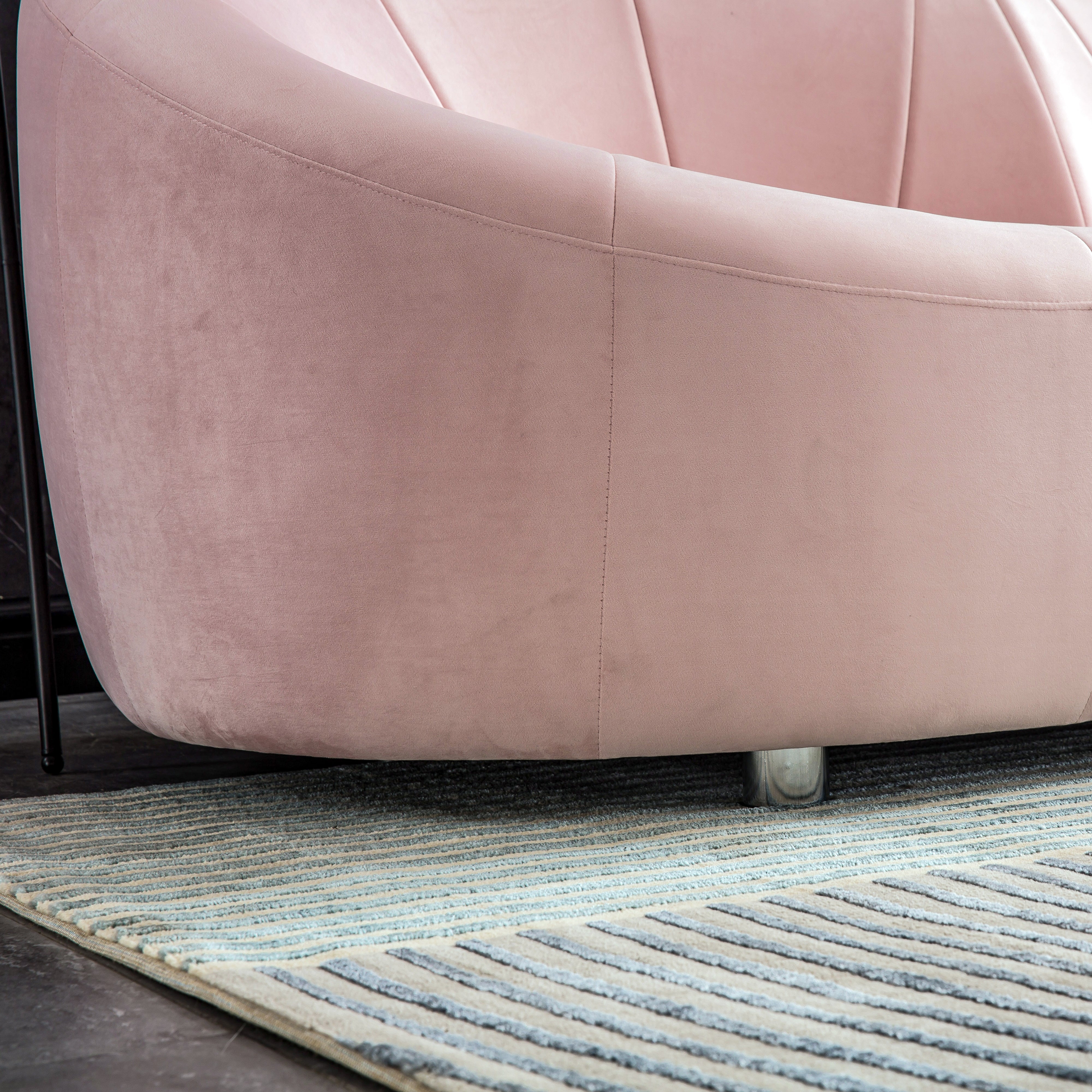 Luxurious Pink Velvet Sofa