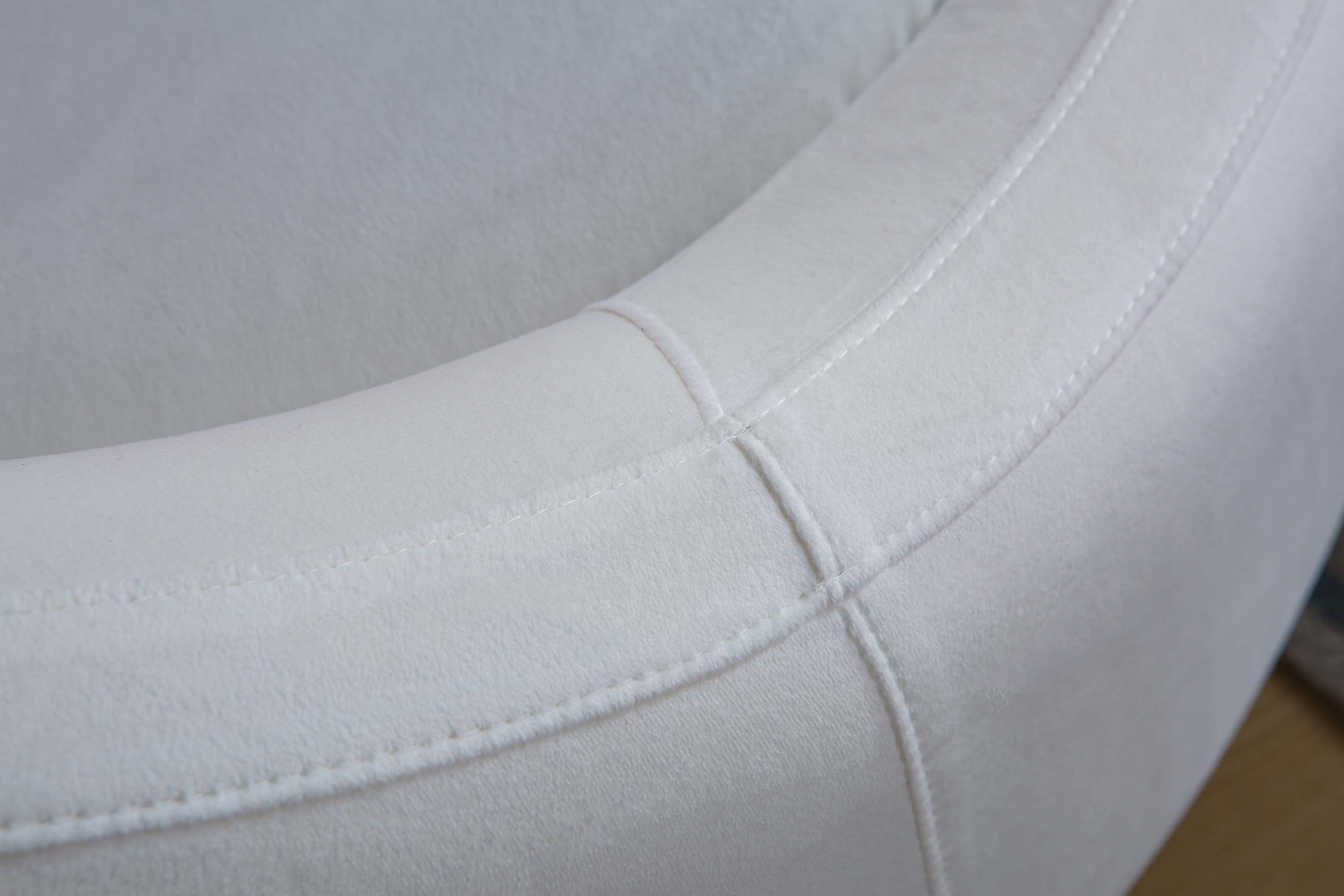 Luxurious Velvet Sofa with Solid Wood Structure