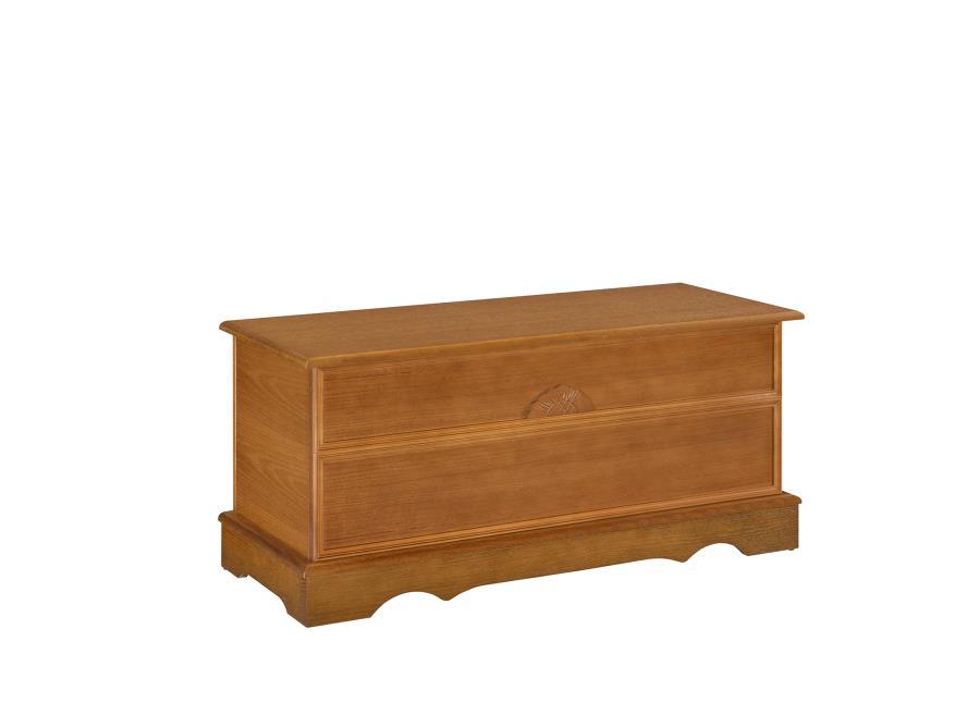 Coaster Fine Furniture Paula - Cedar Chest | Meri Furniture