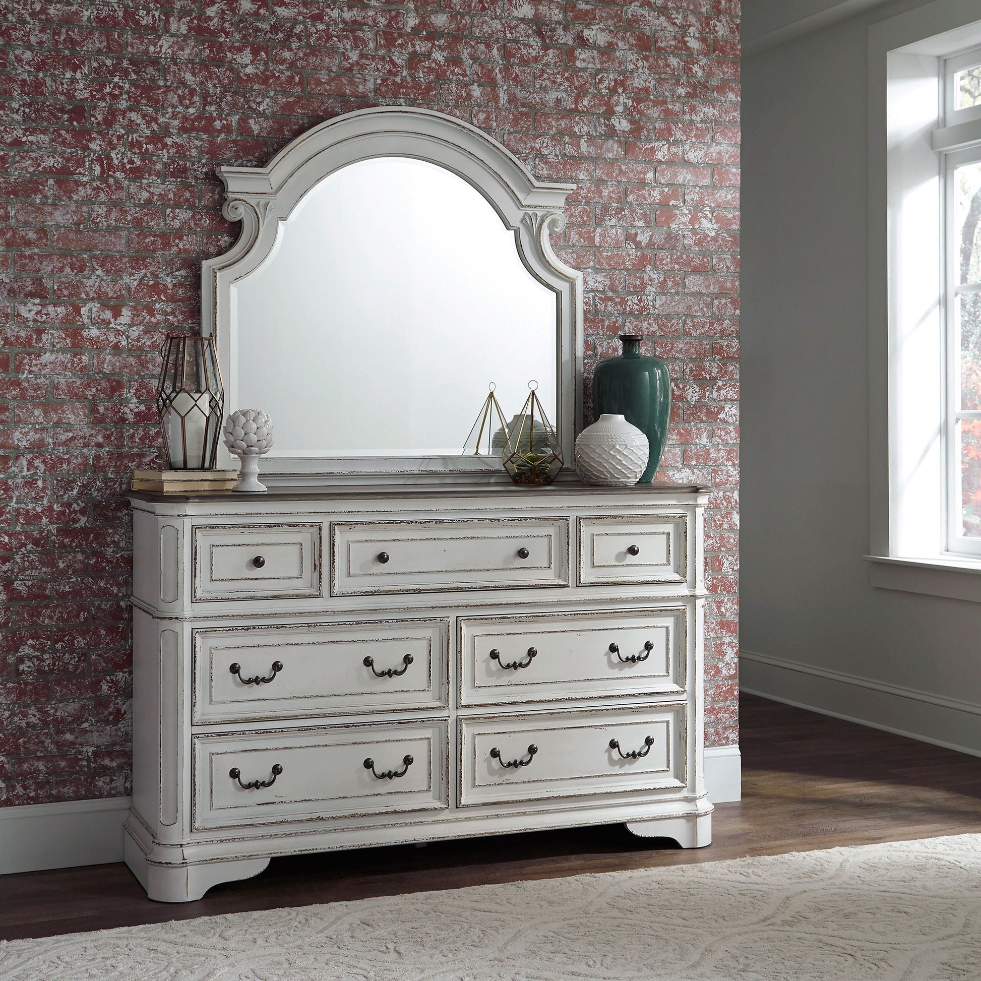 Liberty Furniture Magnolia Manor - Dresser & Arched Mirror - White | Meri Furniture