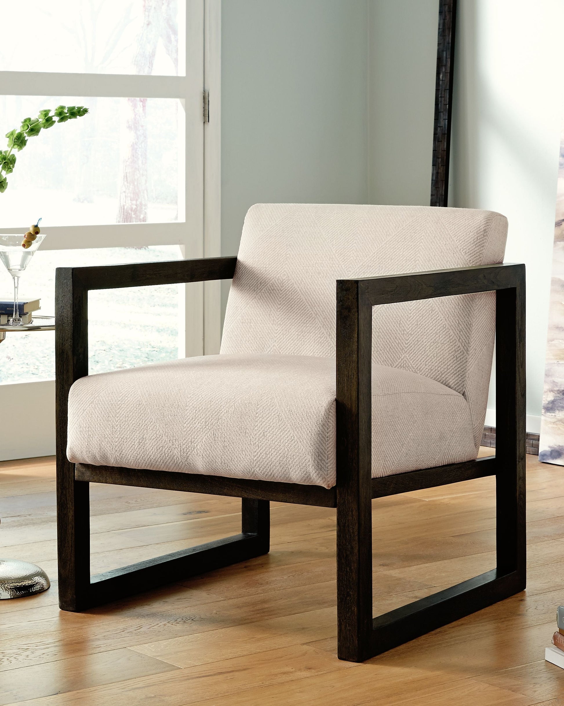 Ashley Furniture Alarick - Cream - Accent Chair | Meri Furniture