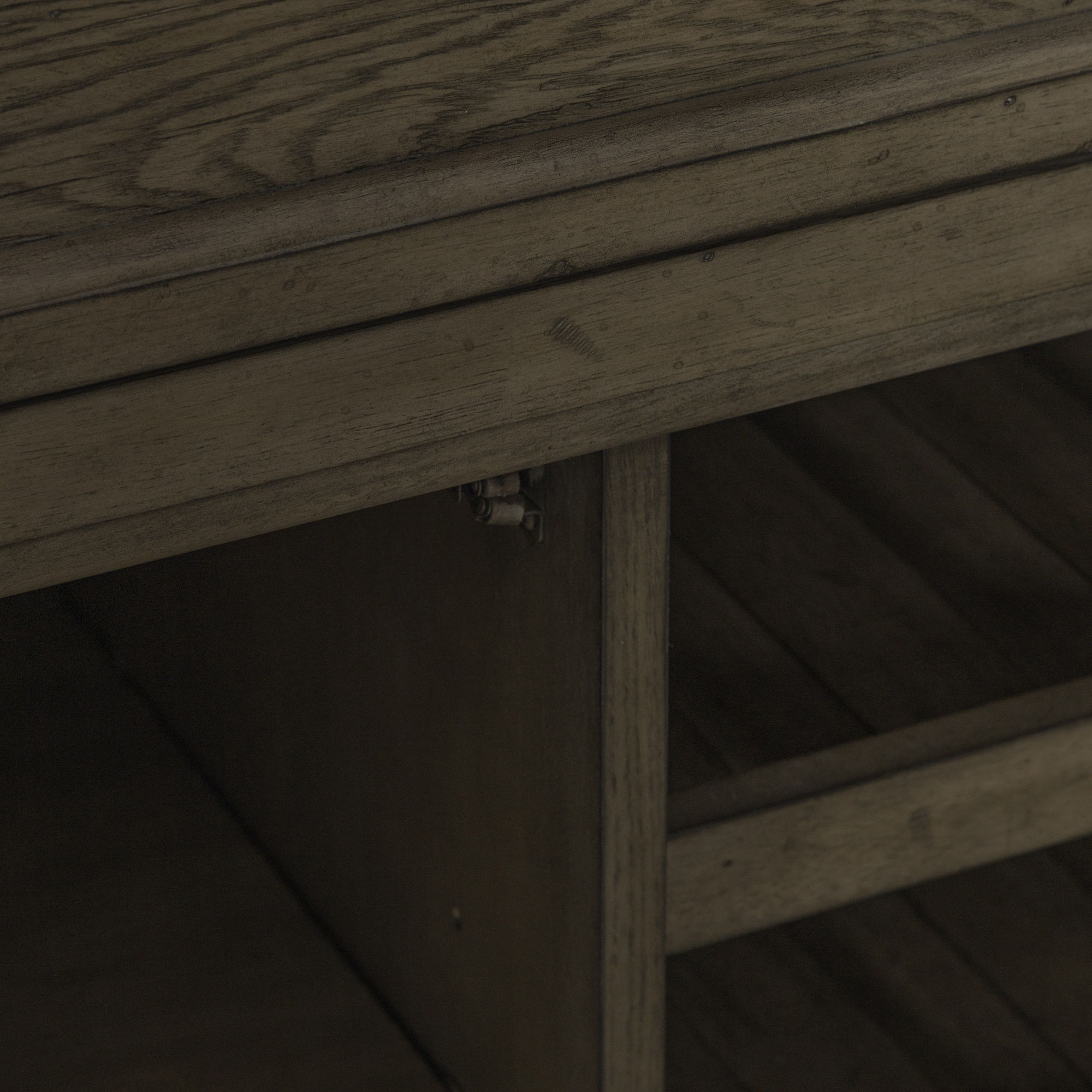 Americana Farmhouse - Buffet - Light Brown