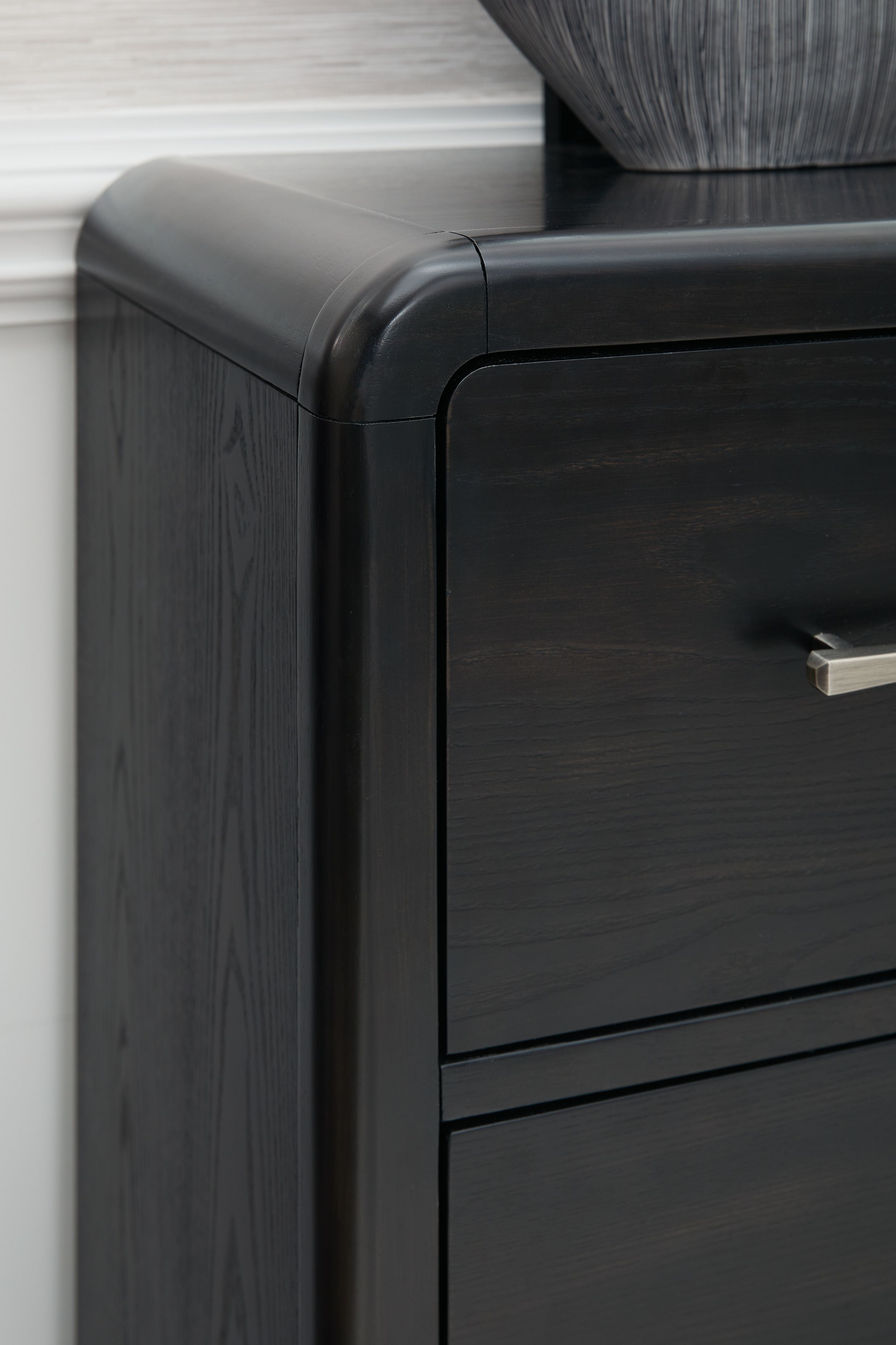 Signature Design by Ashley® Rowanbeck - Black - Dresser And Mirror | Meri Furniture