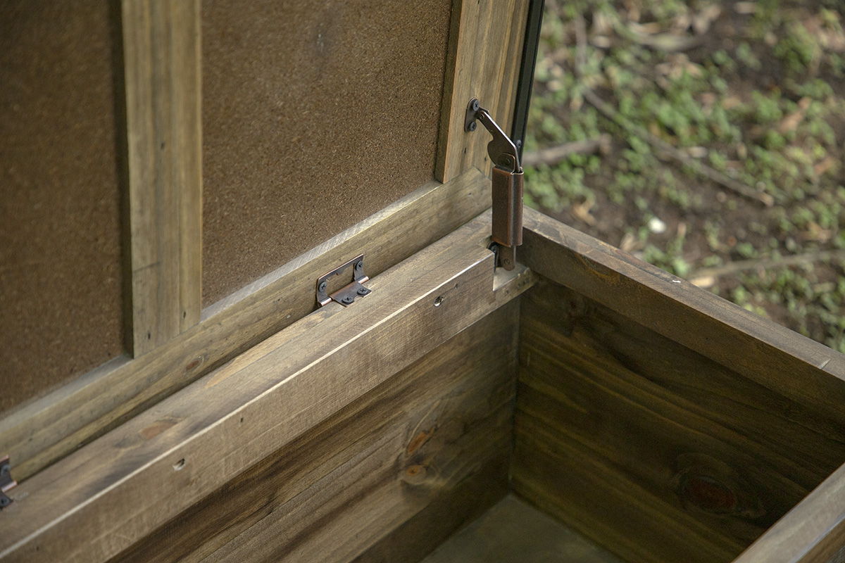 Antique - Trunk - Gray / Brown