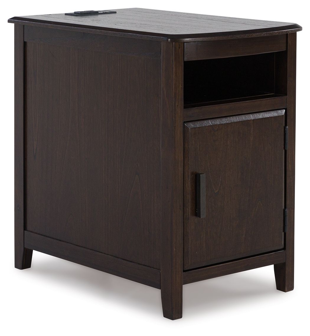 Signature Design by Ashley® Devonsted - Chair Side End Table | Meri Furniture