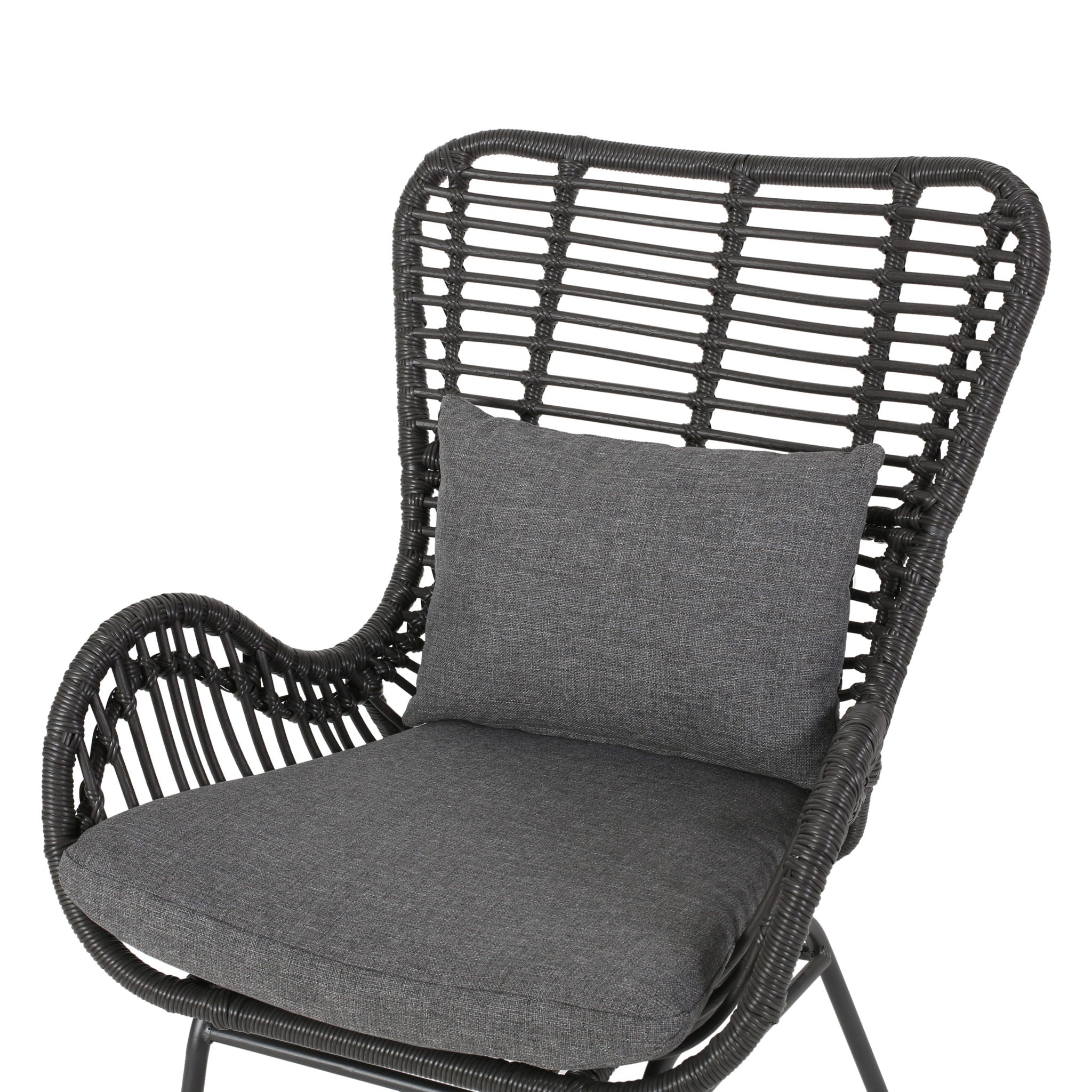 Modern Aesthetic Outdoor Rattan Accent Chair With Metal Legs