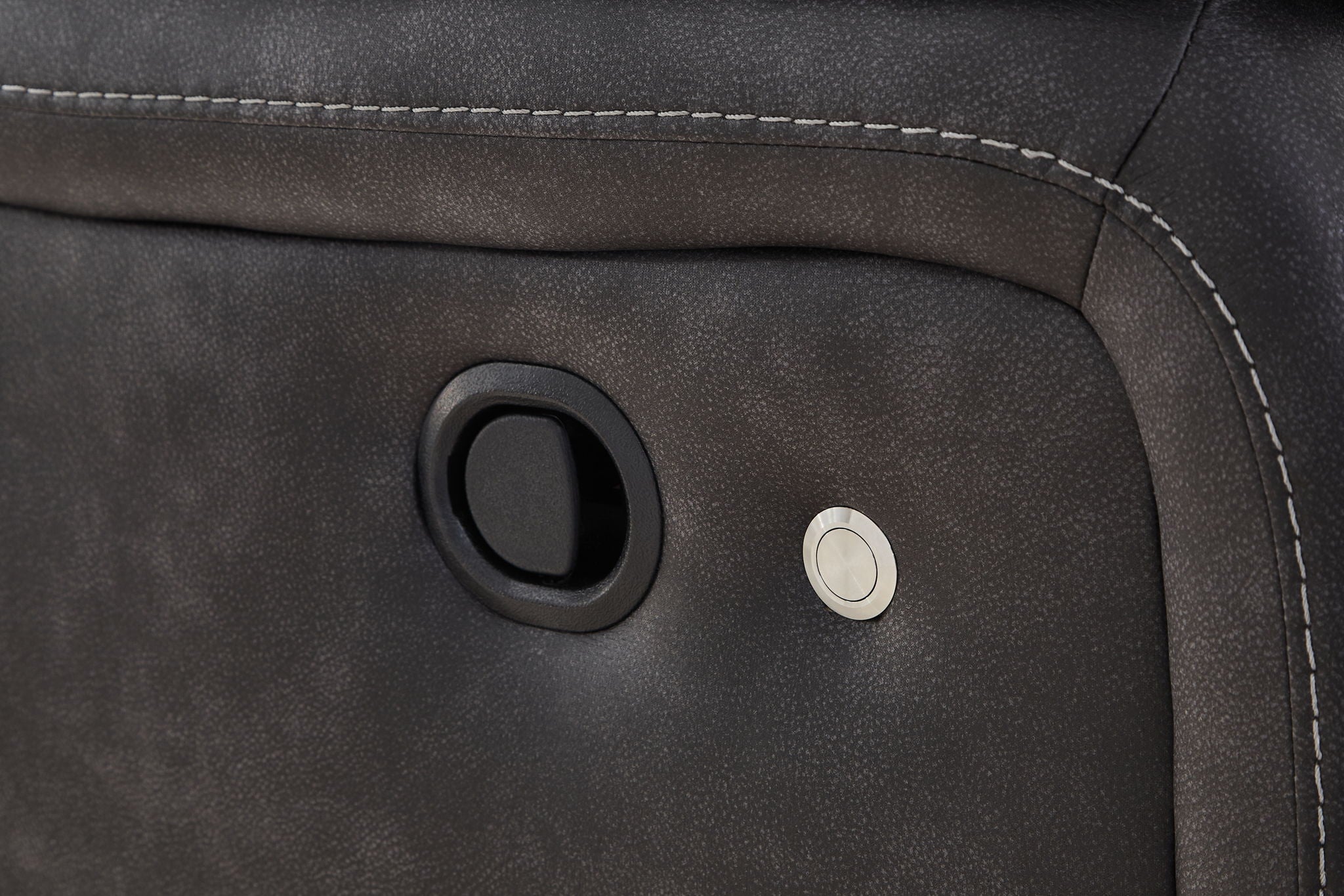 Sultan Meadow - 2-Piece Reclining Sectional - Carbon