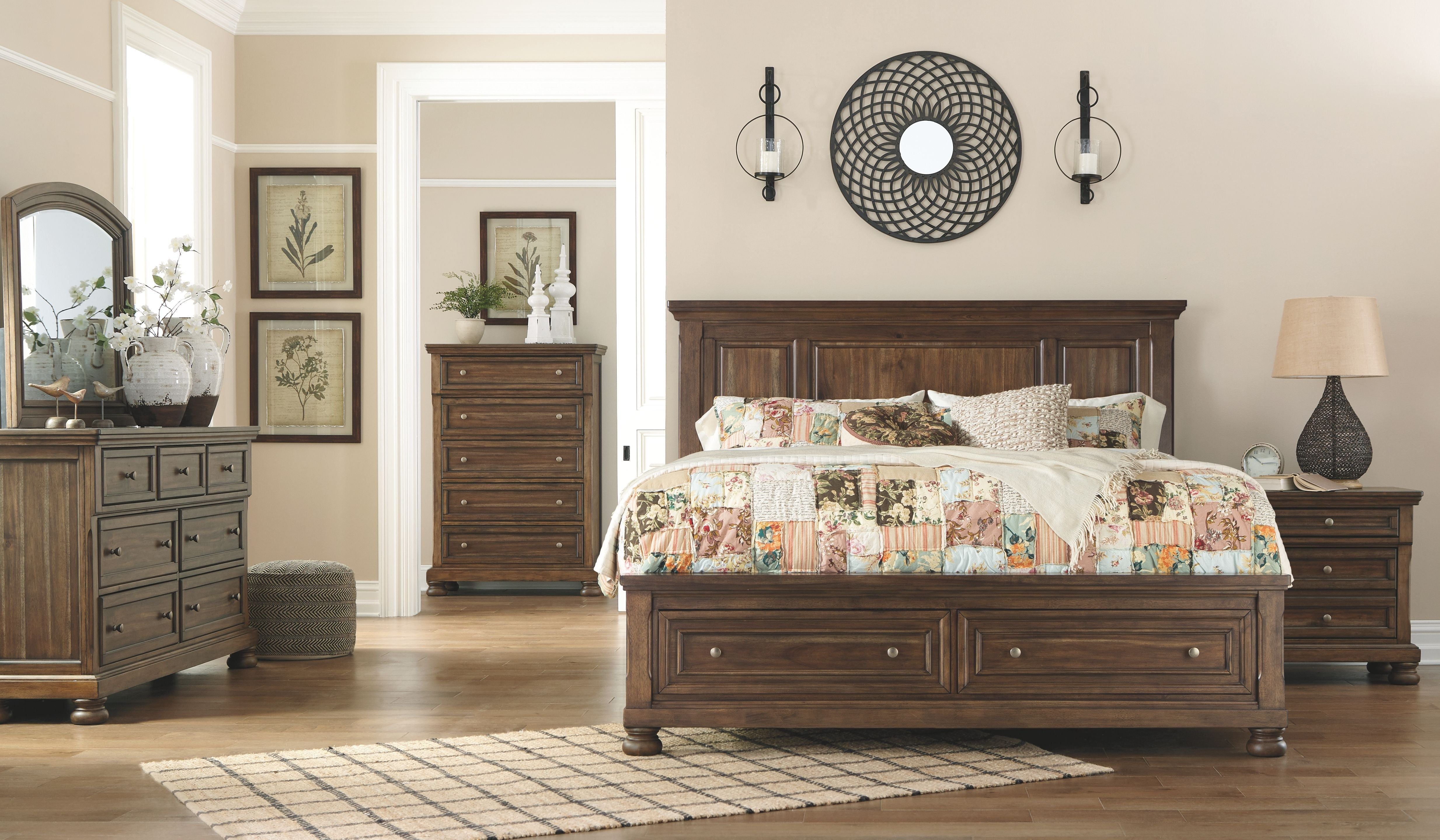 Signature Design by Ashley® Flynnter - Panel Bed | Meri Furniture