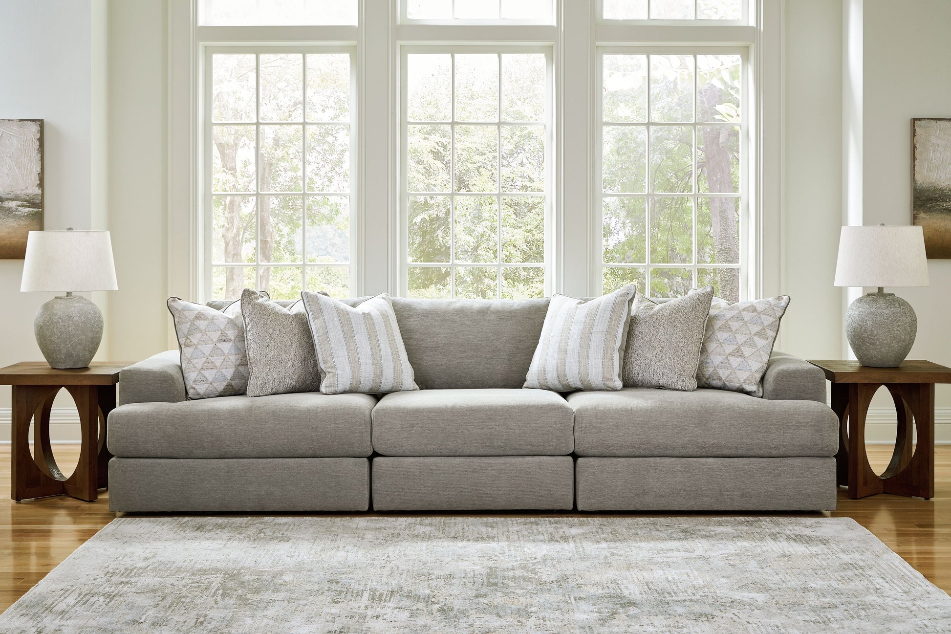 Signature Design by Ashley® Avaliyah - Sectional | Meri Furniture