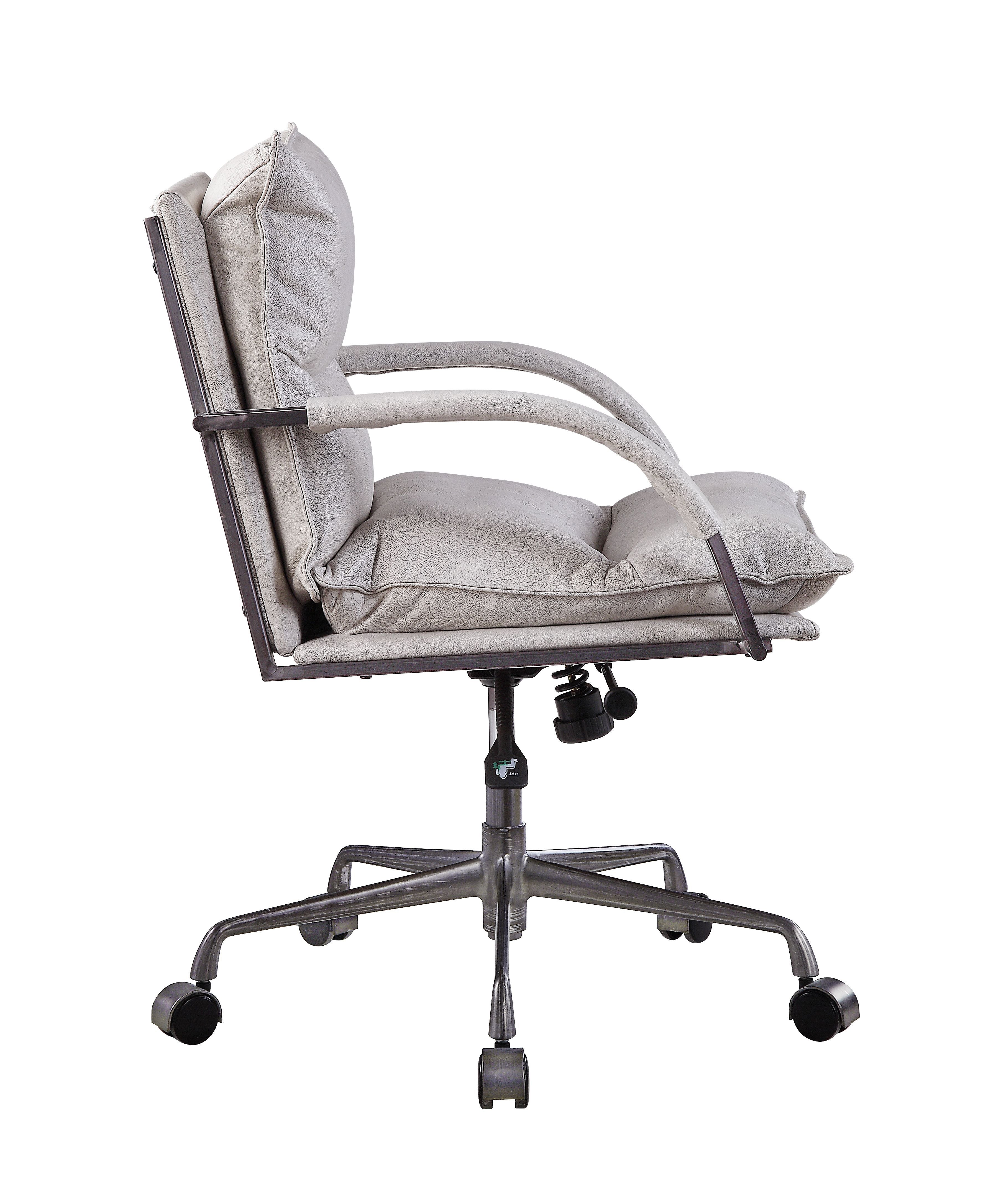 ACME Haggar - Executive Office Chair | Meri Furniture