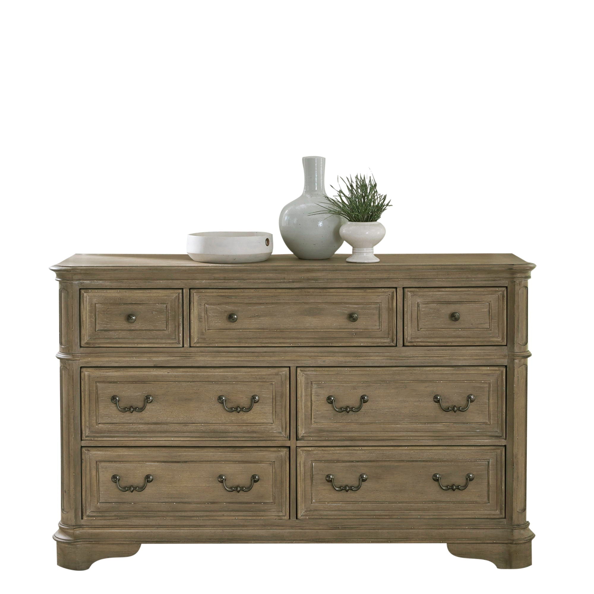Liberty Furniture Magnolia Manor - 7 Drawer Dresser | Meri Furniture