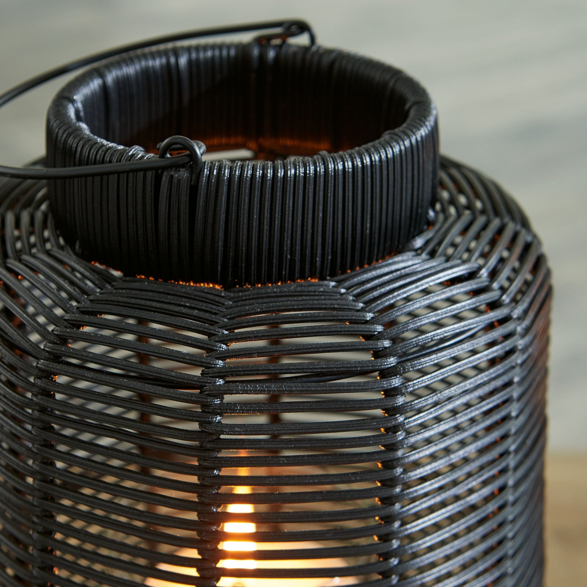 Signature Design by Ashley® Evonne - Homey Lantern | Meri Furniture