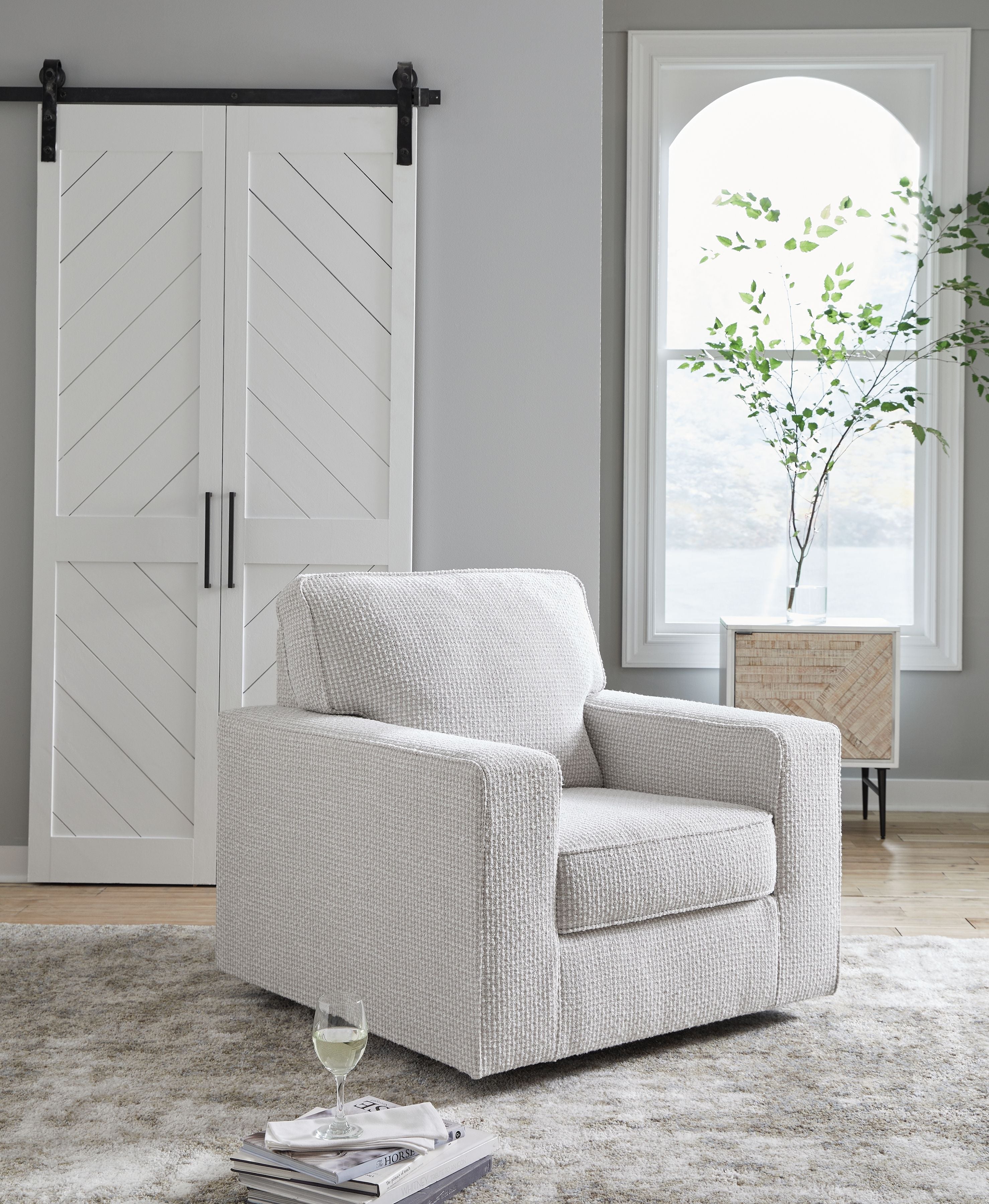 Signature Design by Ashley® Olwenburg - Swivel Accent Chair | Meri Furniture