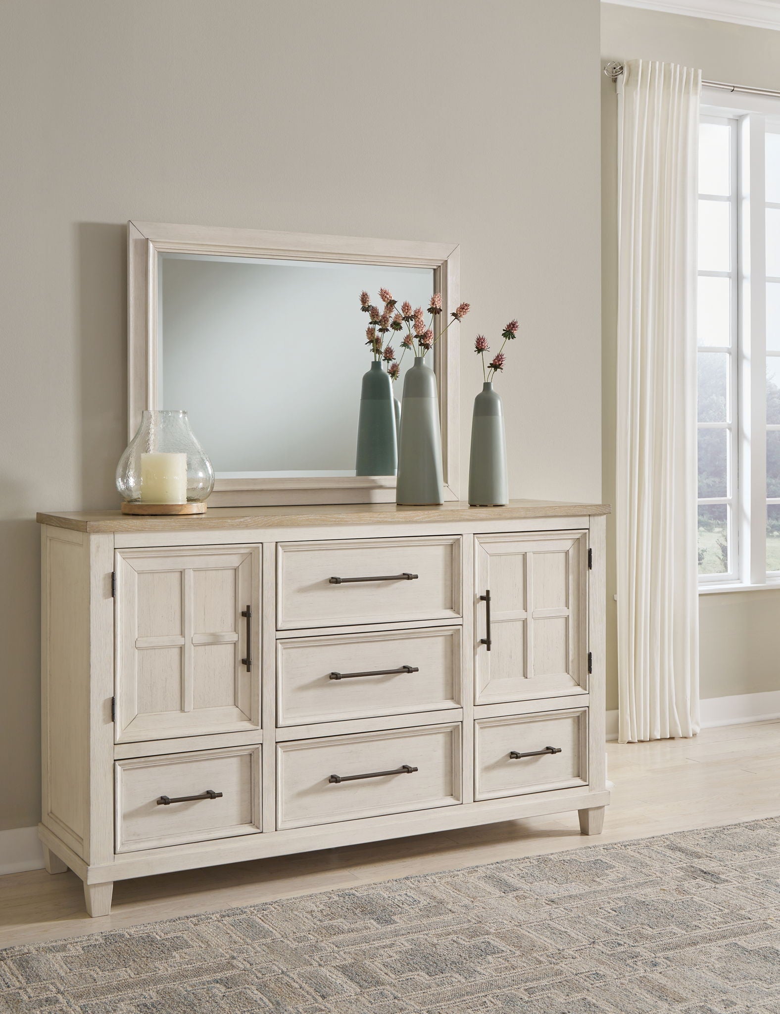 Shaybrock - Dresser And Mirror - Antique White / Brown