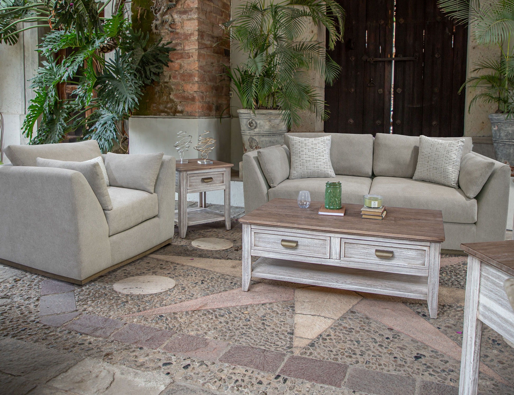 International Furniture Direct Vallarta - Sofa | Meri Furniture