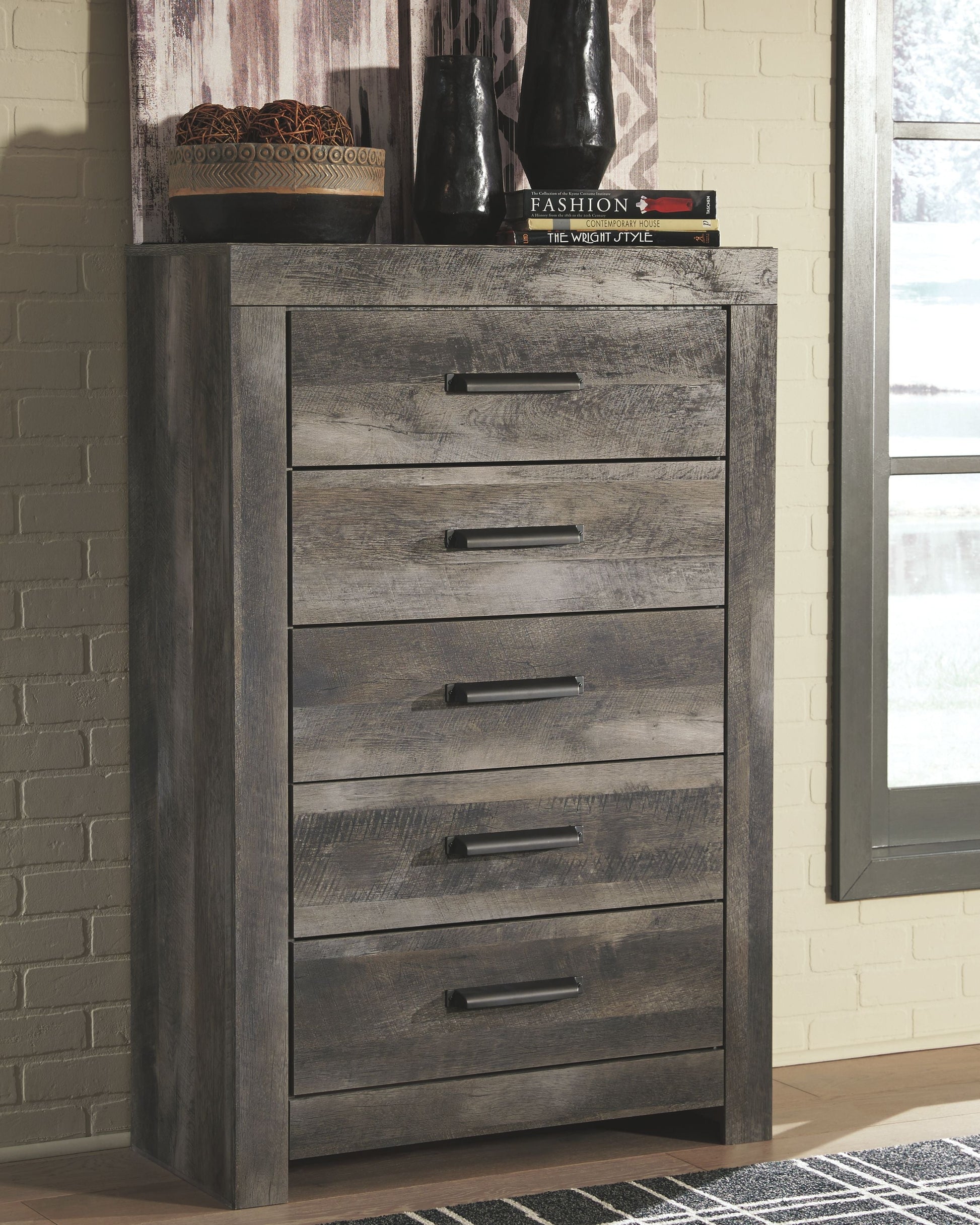 Signature Design by Ashley® Wynnlow - Gray - Five Drawer Chest | Meri Furniture