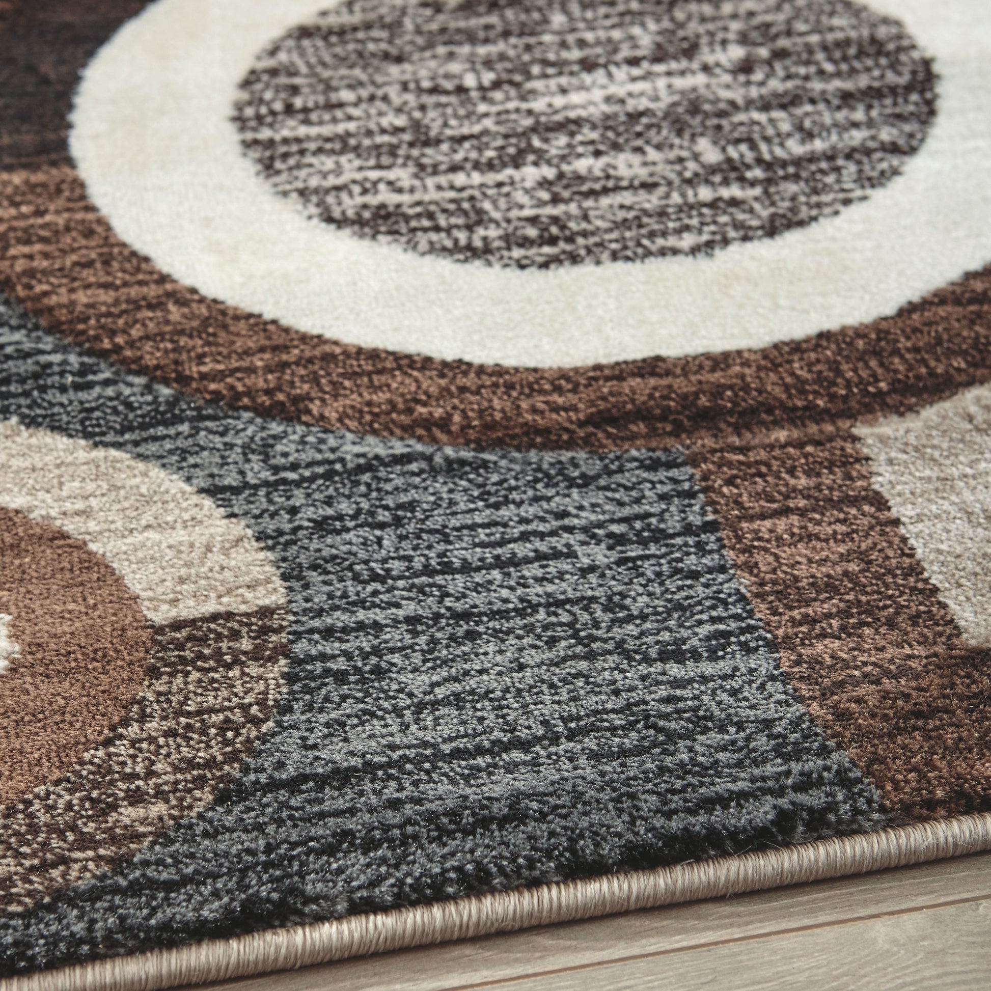 Ashley Furniture Guintte - Rug | Meri Furniture